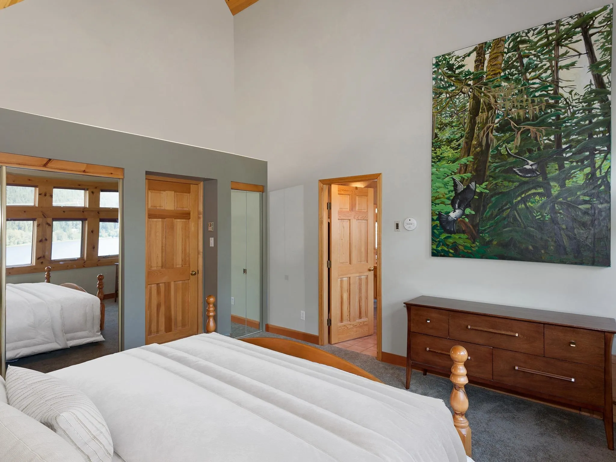 3319 Lakeside Road