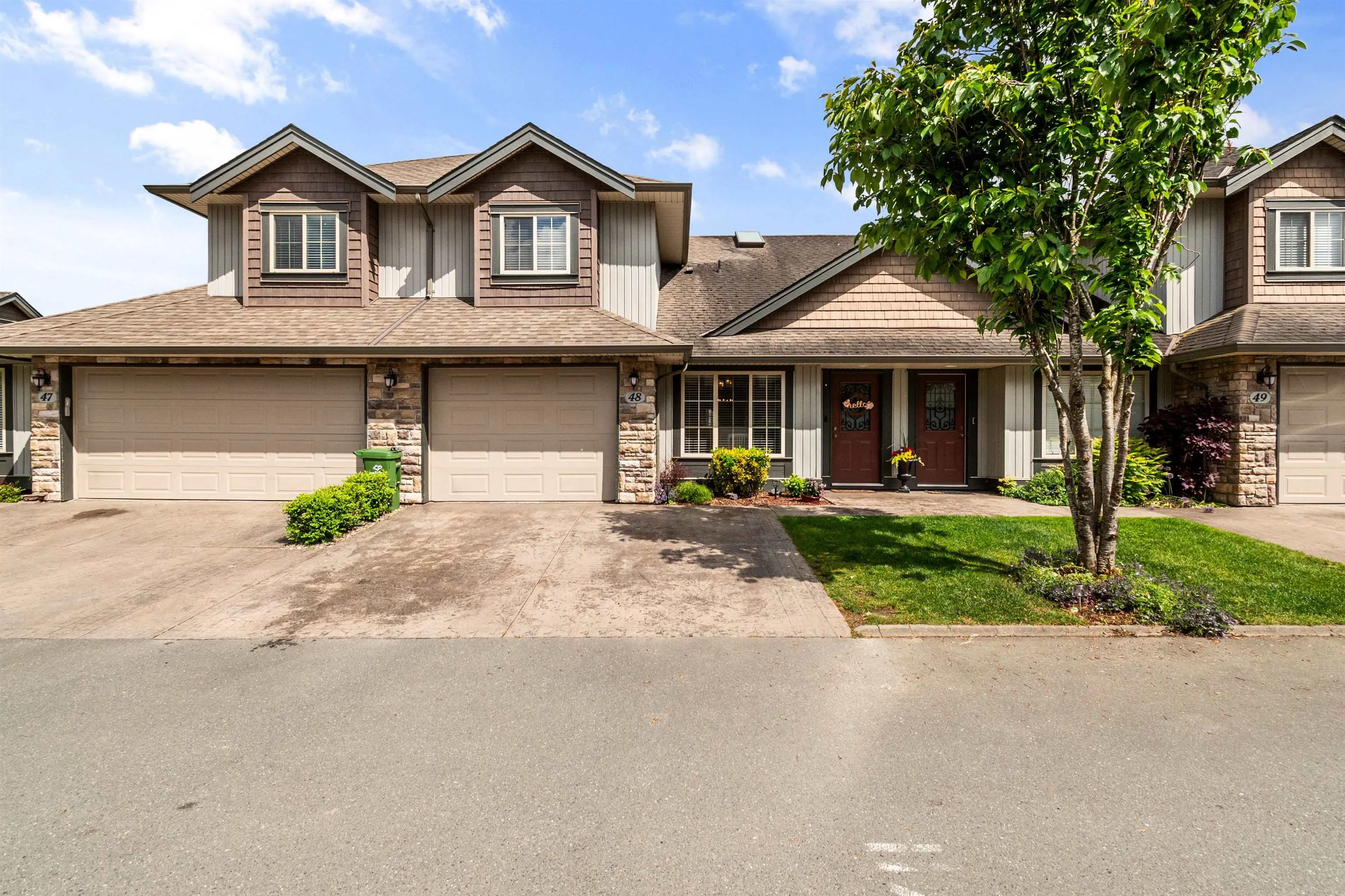 48 44523 Mclaren Drive