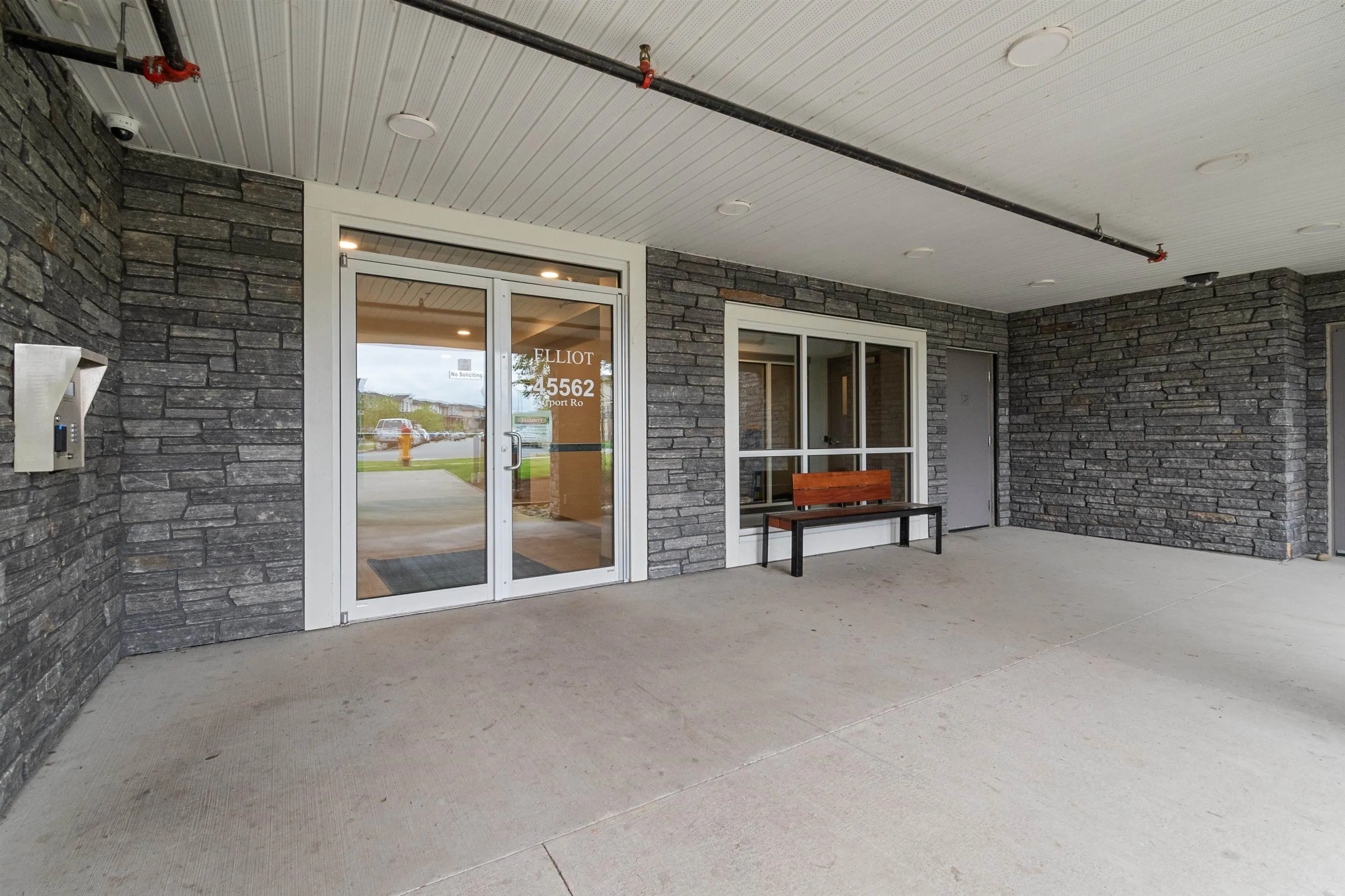 508 45562 Airport Road