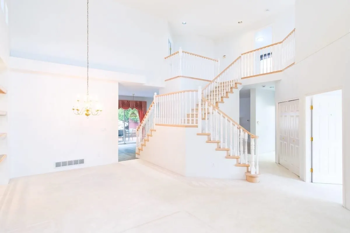 1602 Blue Jay Place
