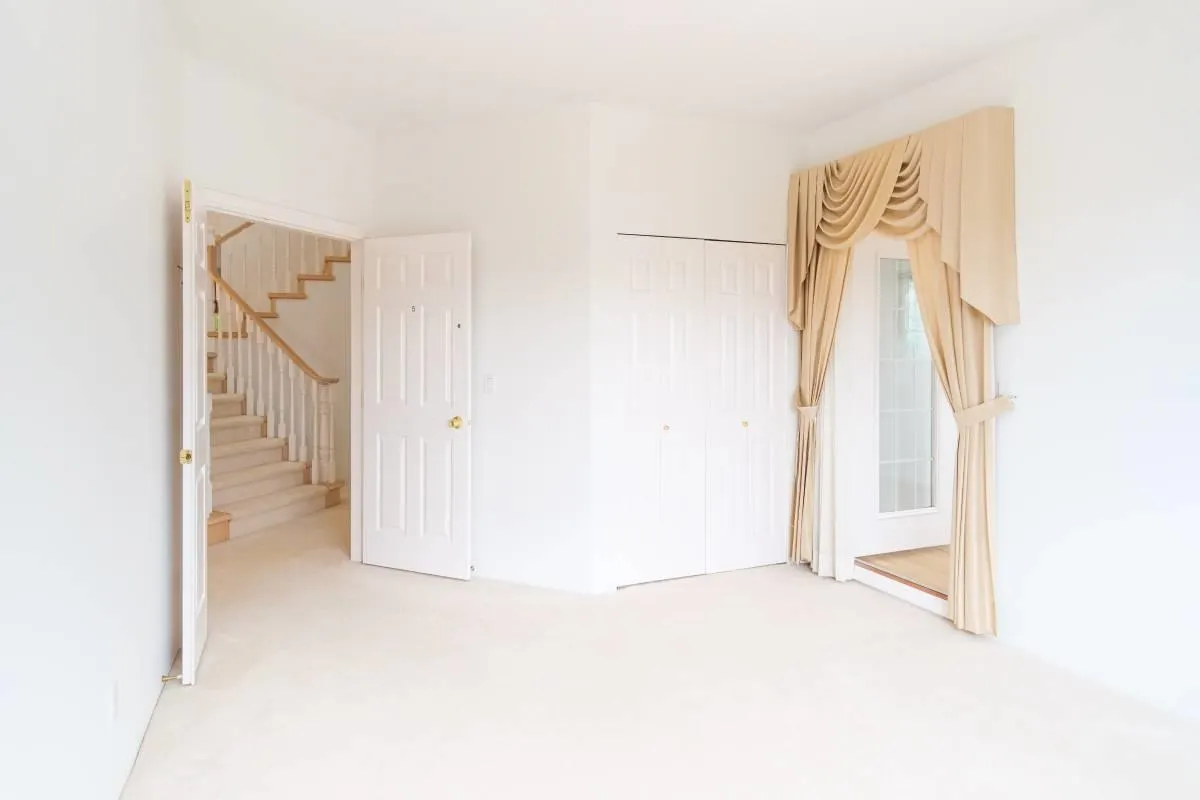 1602 Blue Jay Place