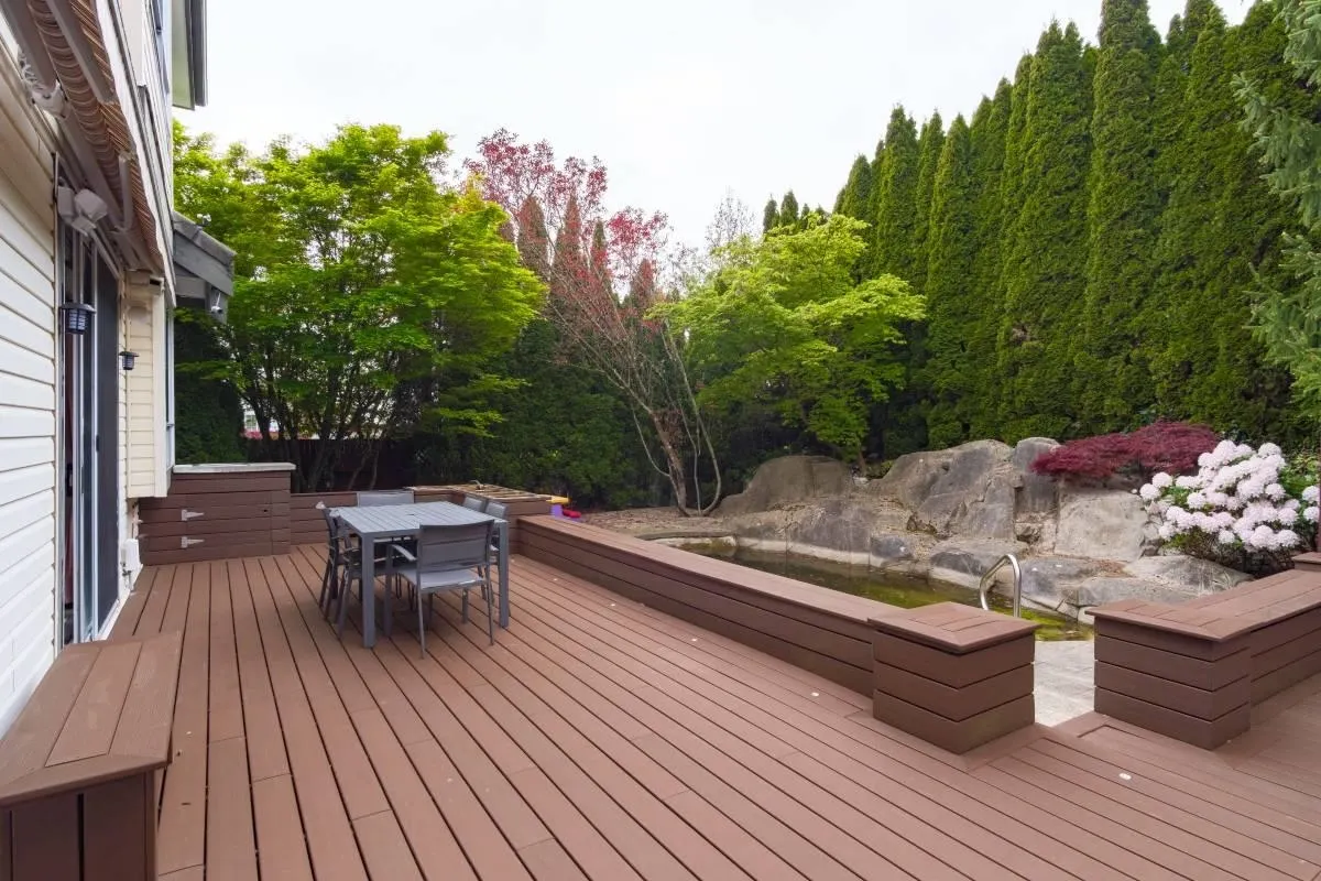 1602 Blue Jay Place