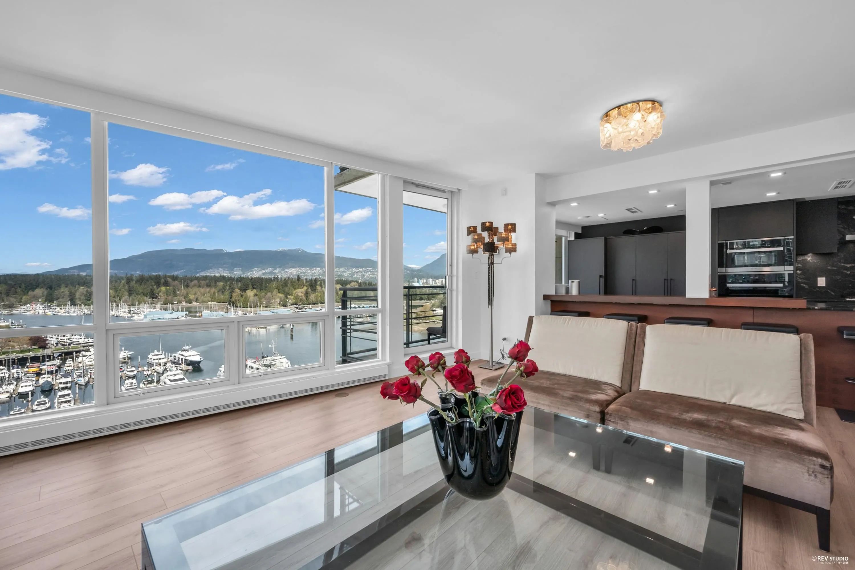1304 323 Jervis Street