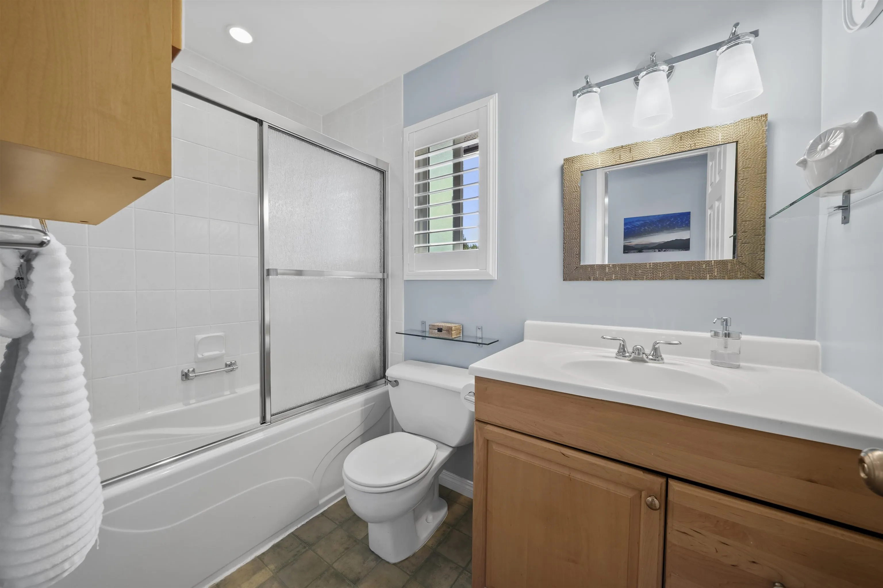 1271 Bluff Drive