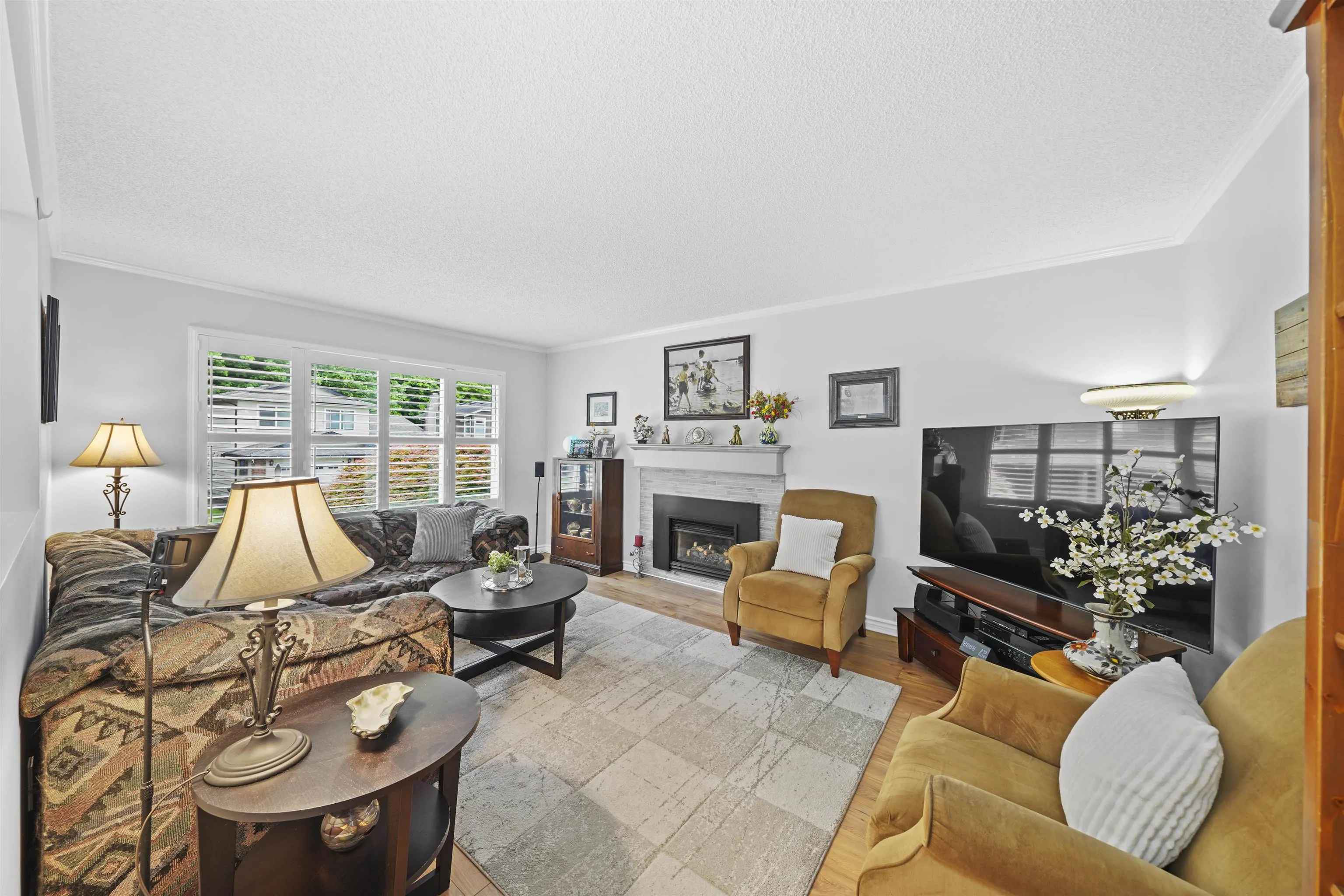 1271 Bluff Drive