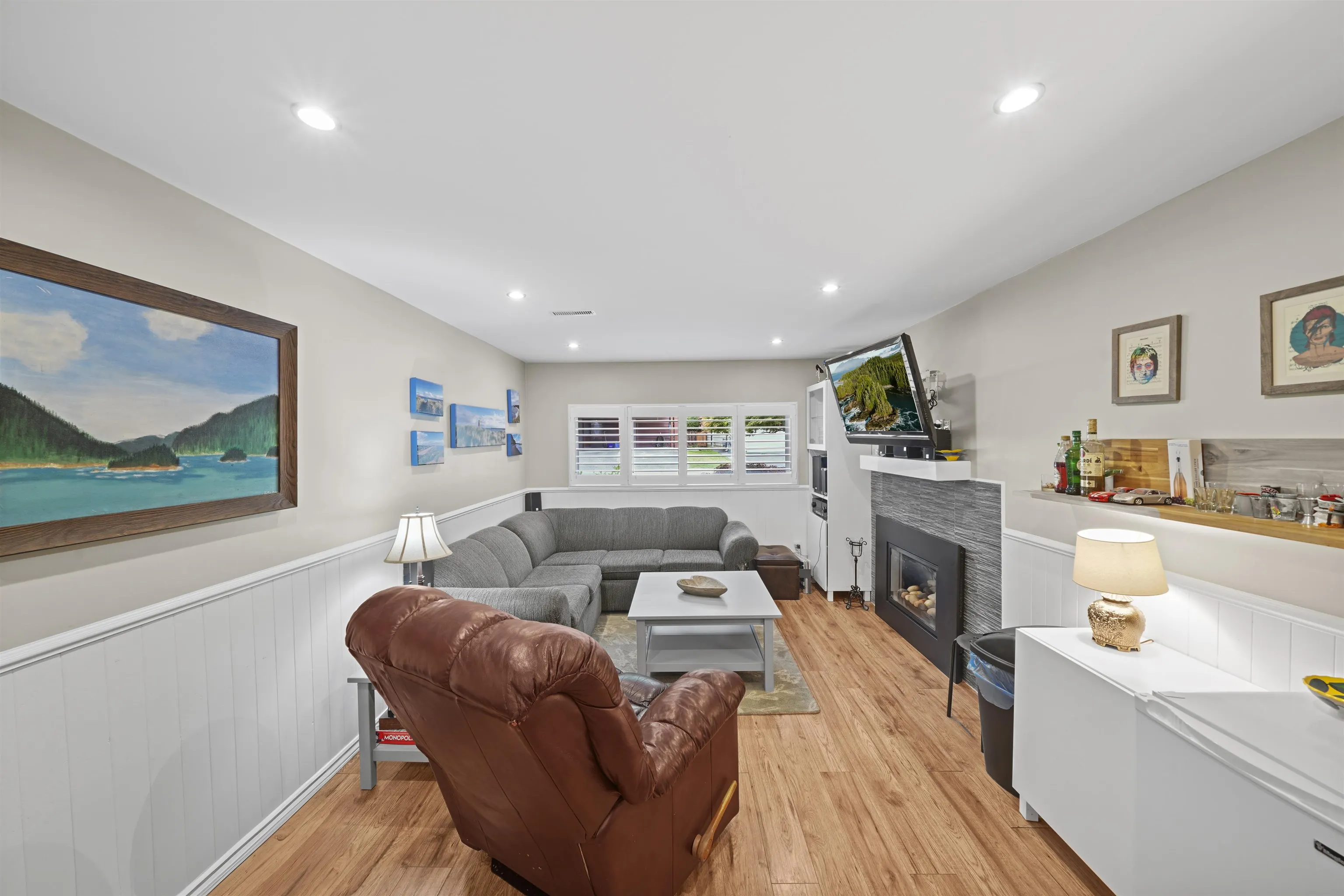 1271 Bluff Drive