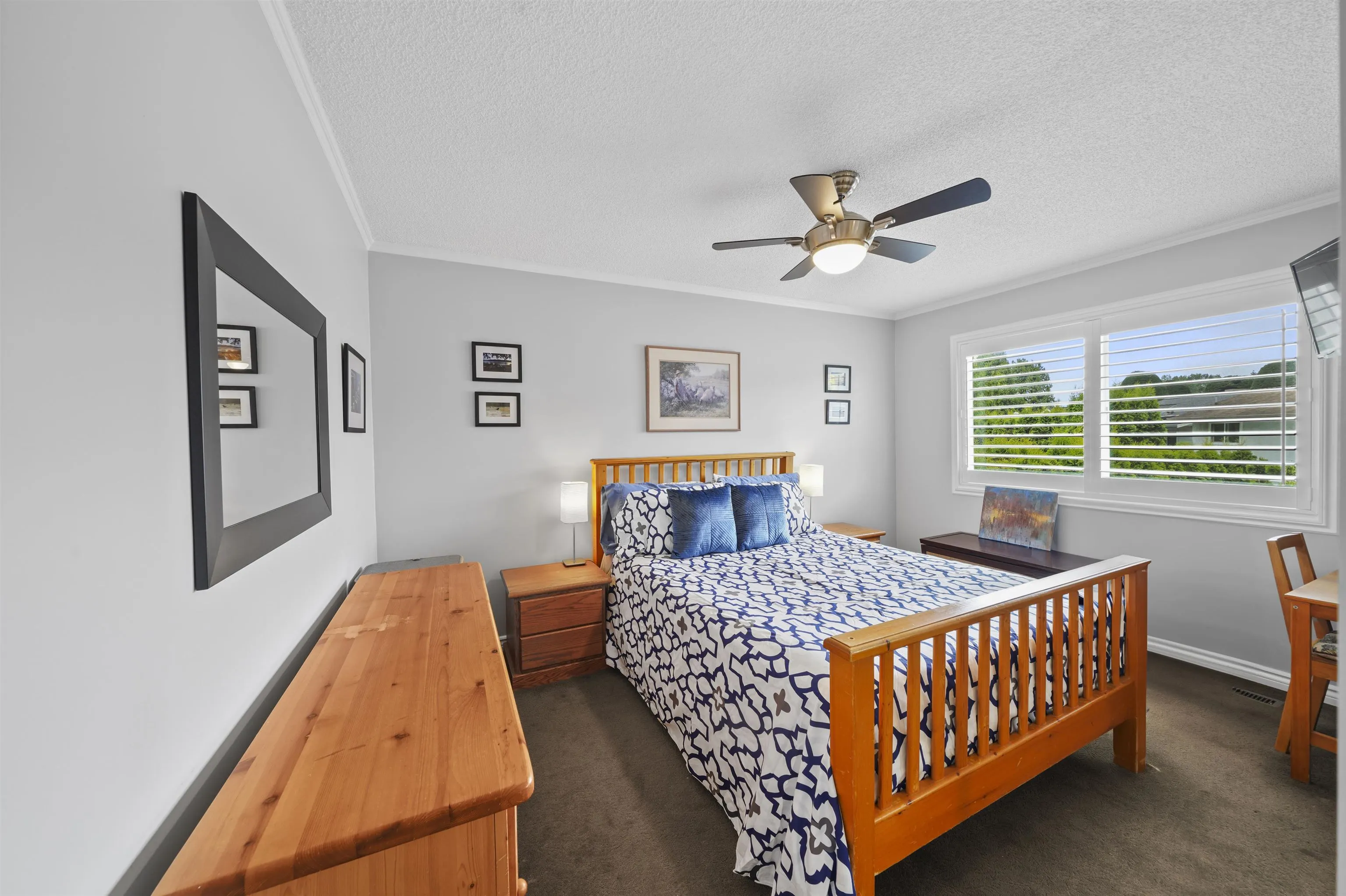 1271 Bluff Drive