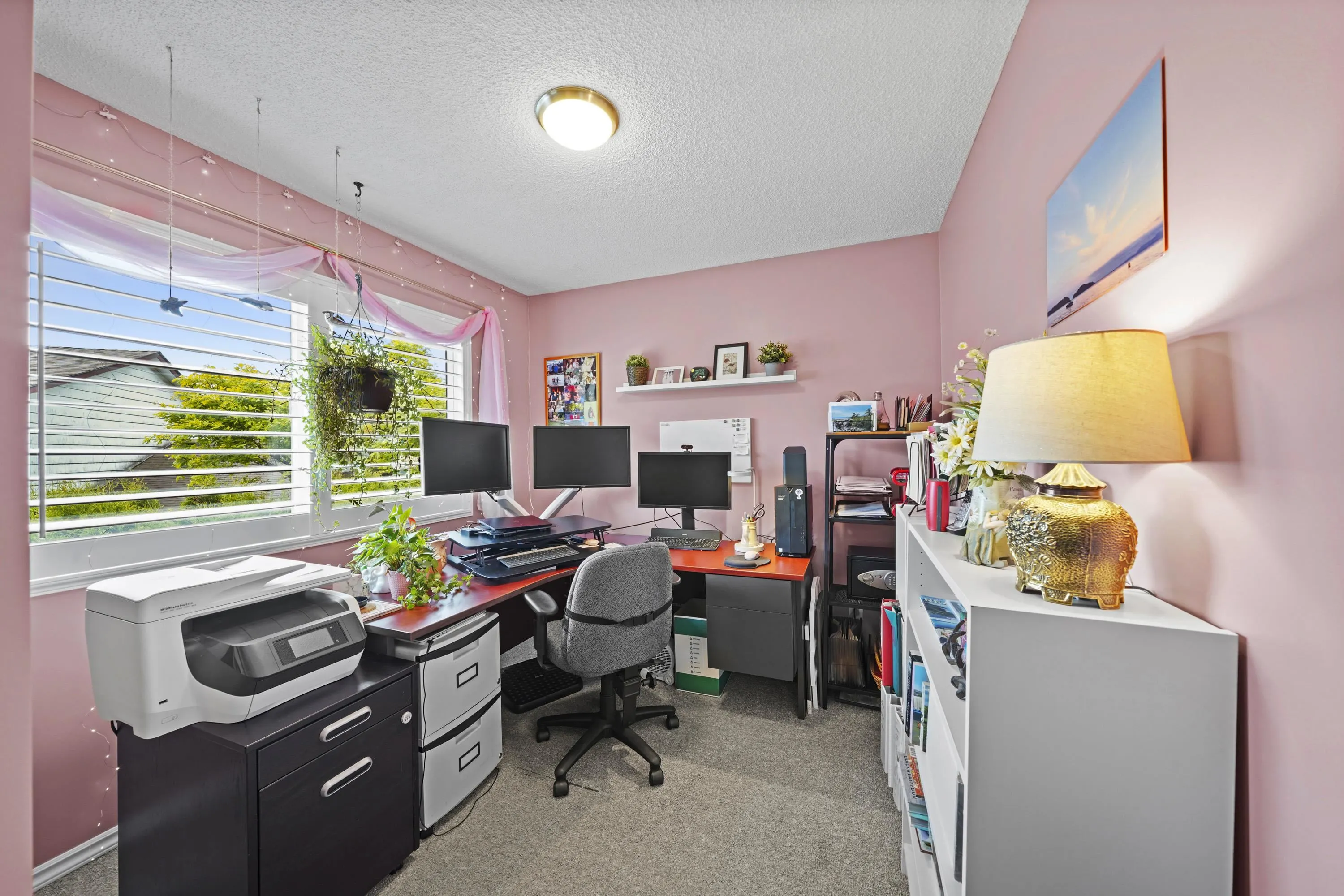 1271 Bluff Drive