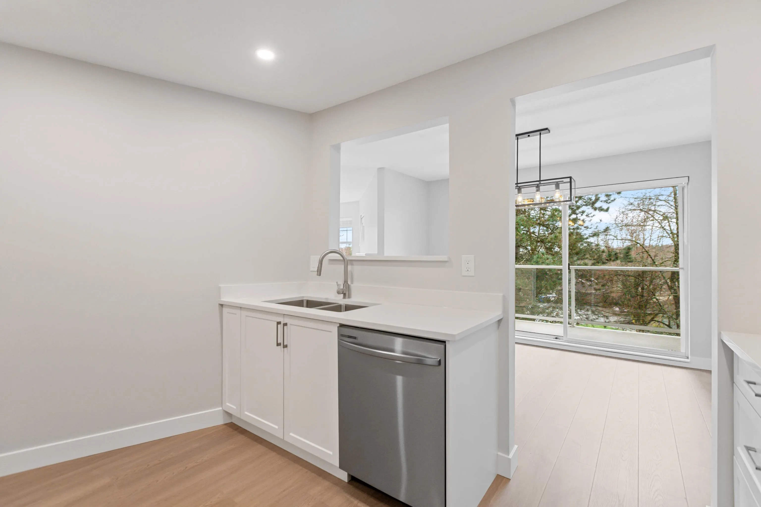 225 22611 116 Avenue