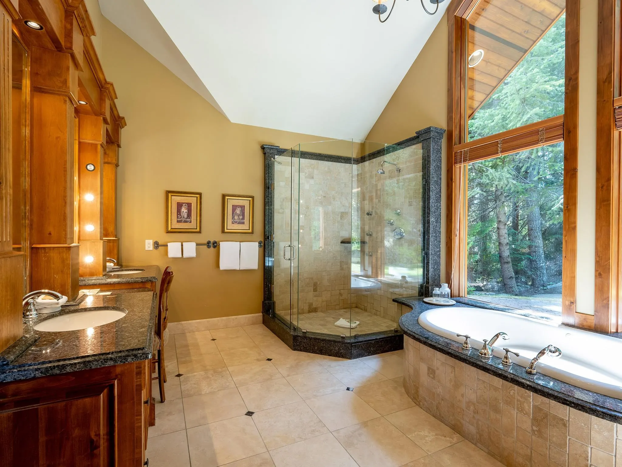 3220 Peak Drive