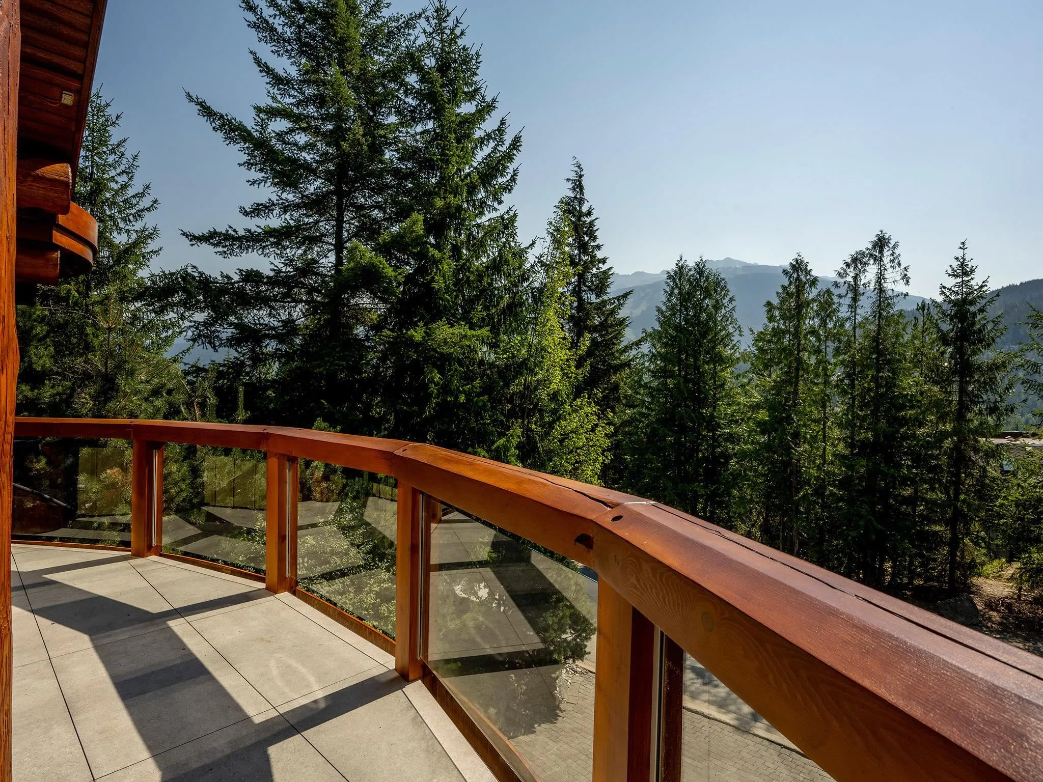 3220 Peak Drive