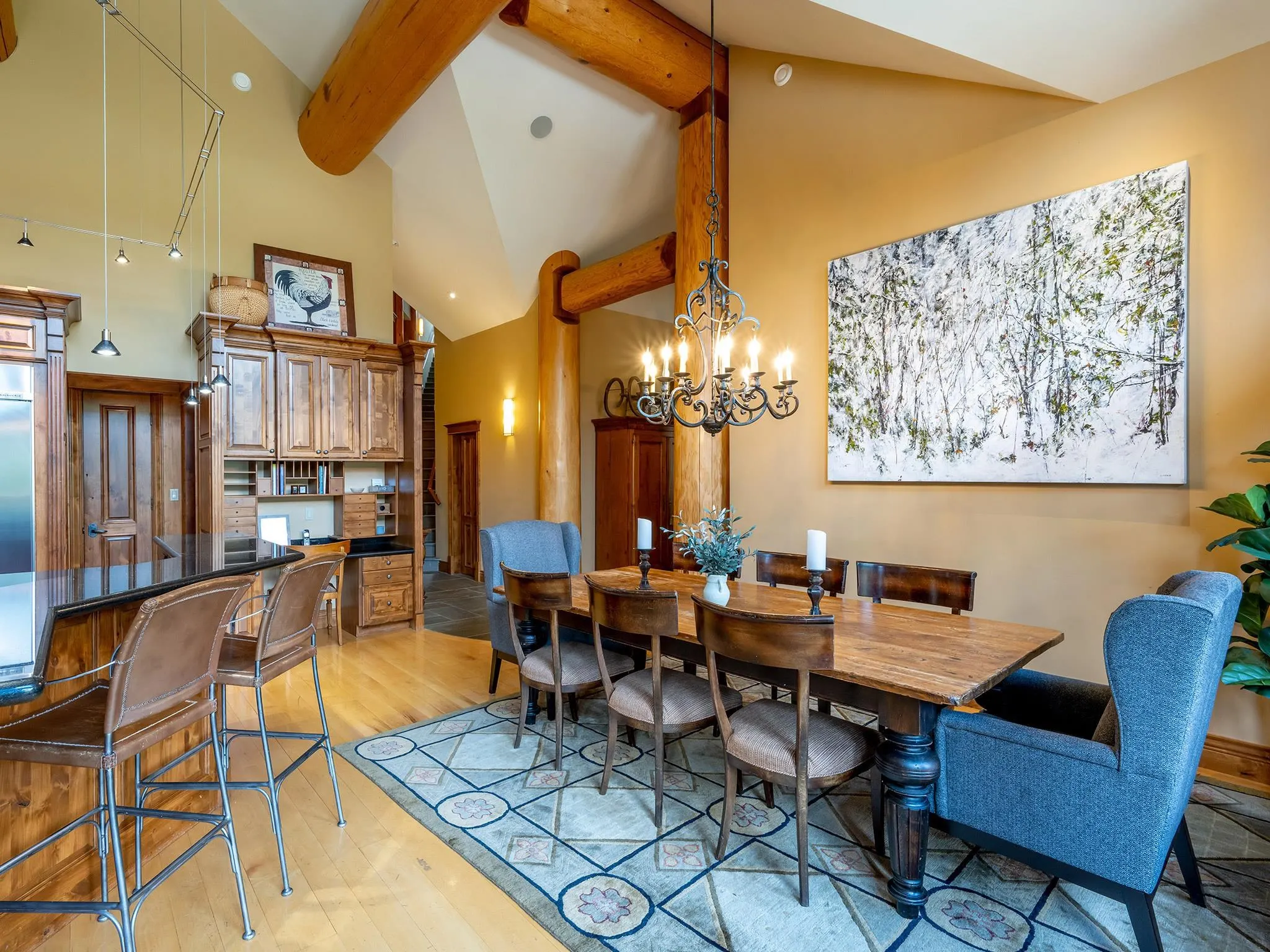 3220 Peak Drive