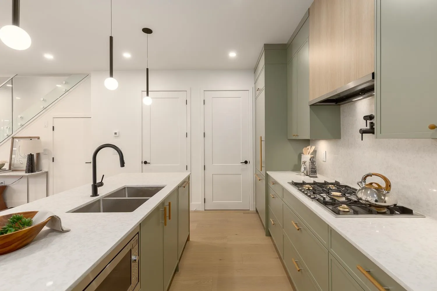 231 W 15th Avenue