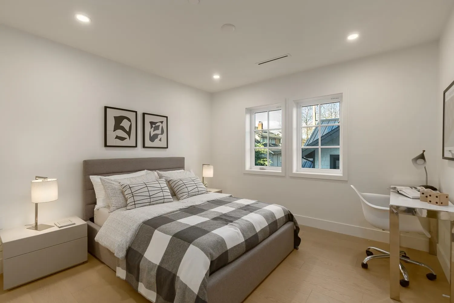 231 W 15th Avenue