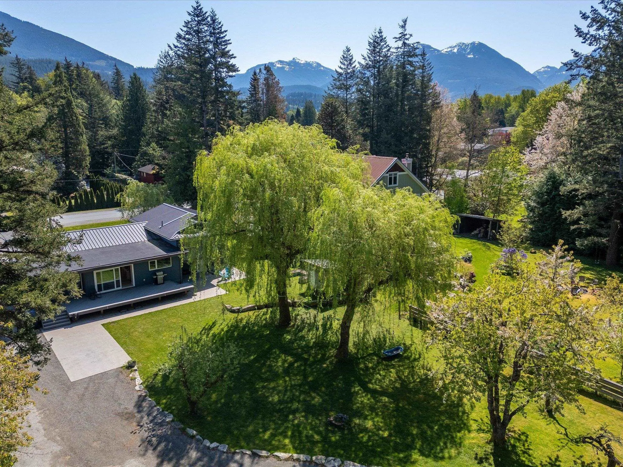 41549 Cottonwood Road