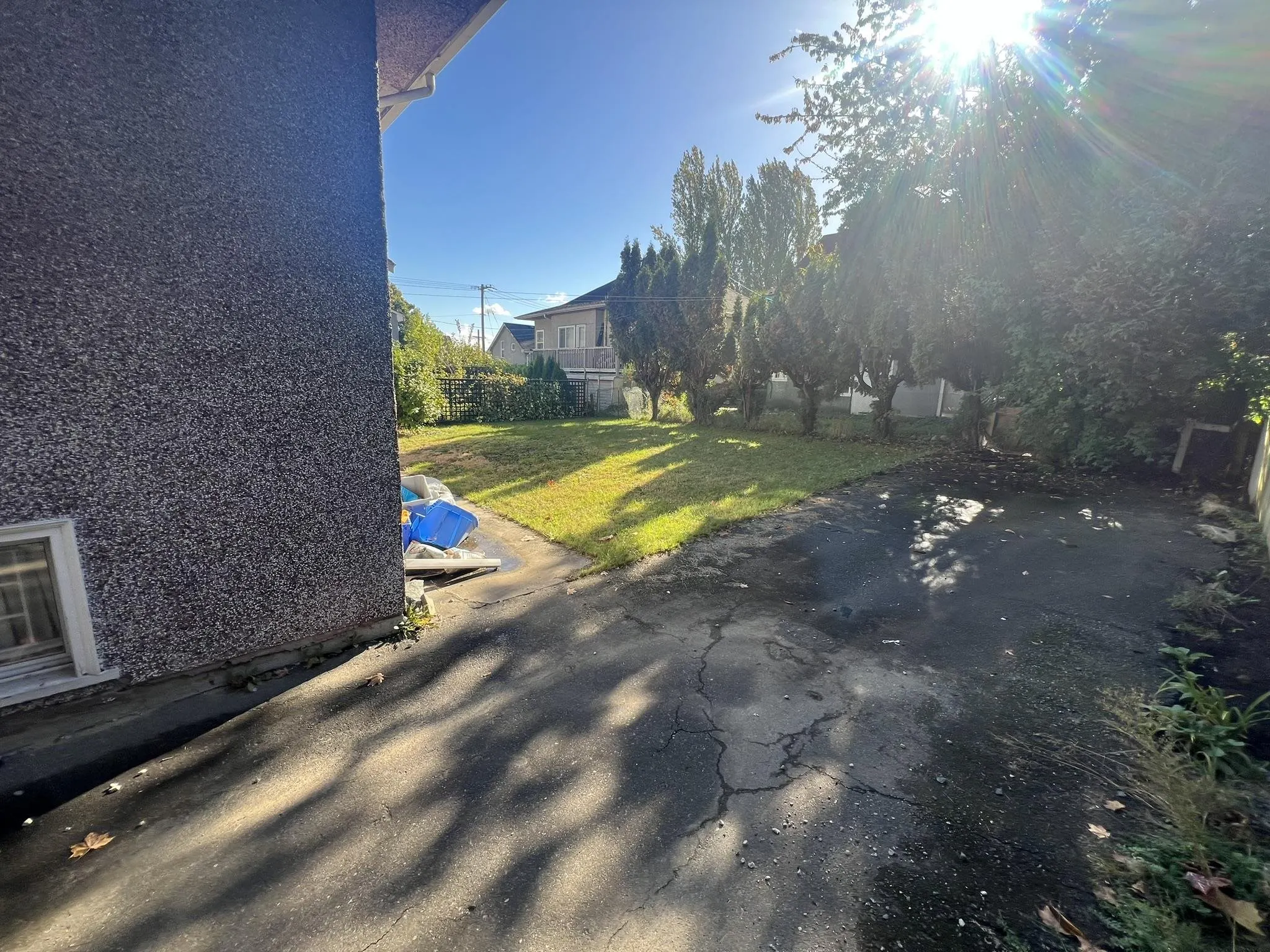 360 E 24th Avenue