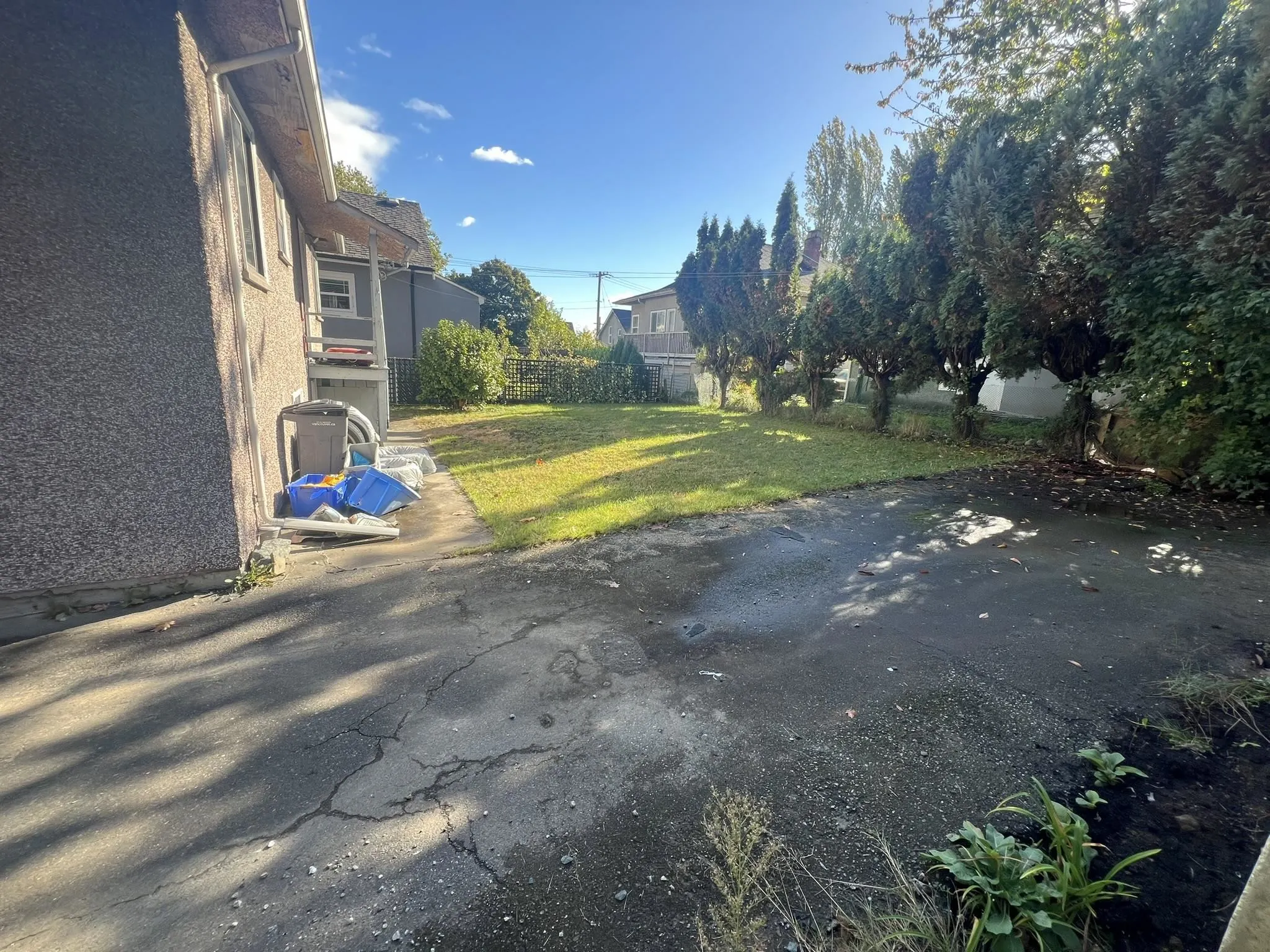 360 E 24th Avenue