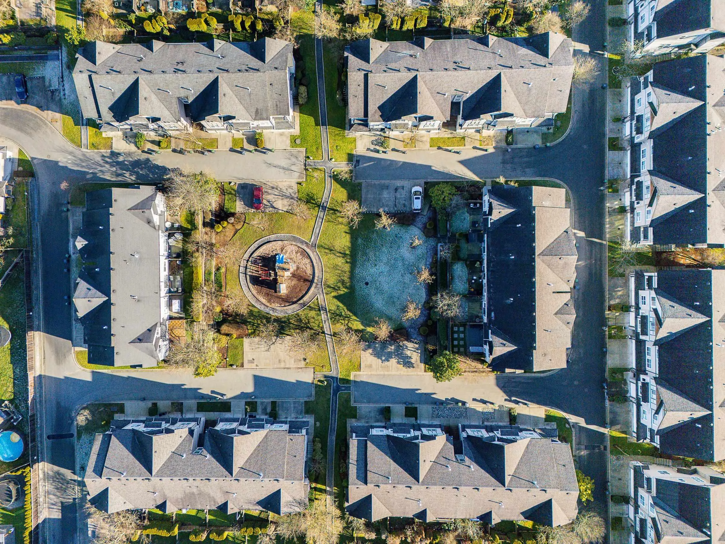 70 1055 Riverwood Gate