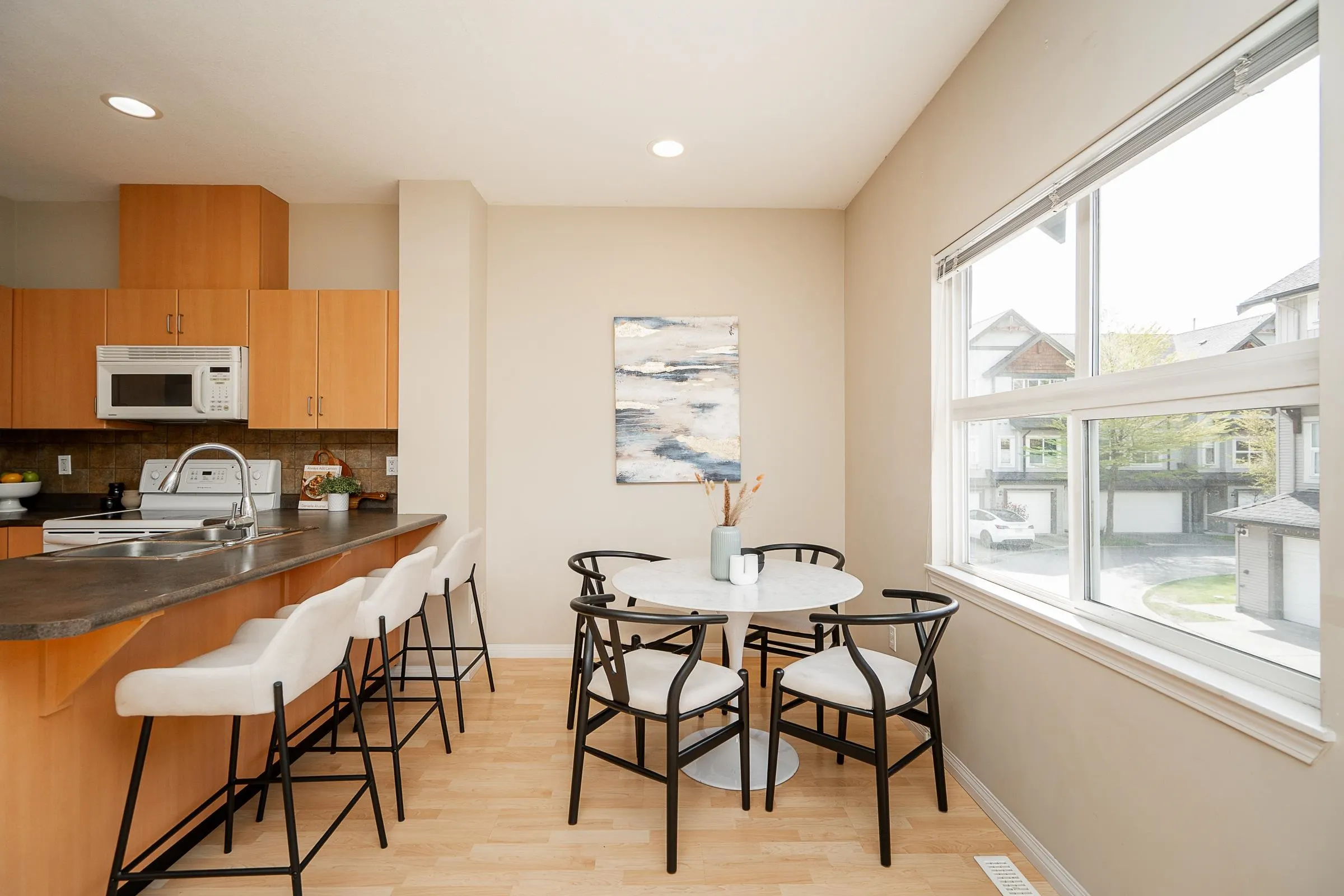 70 1055 Riverwood Gate