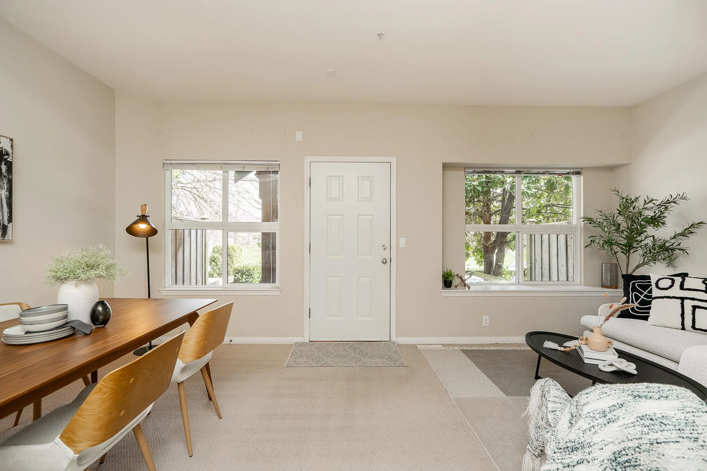 70 1055 Riverwood Gate