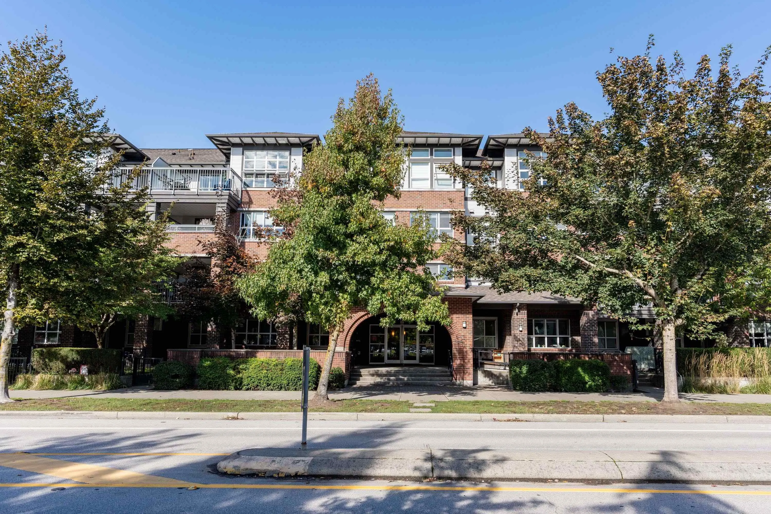 312 18755 68 Avenue