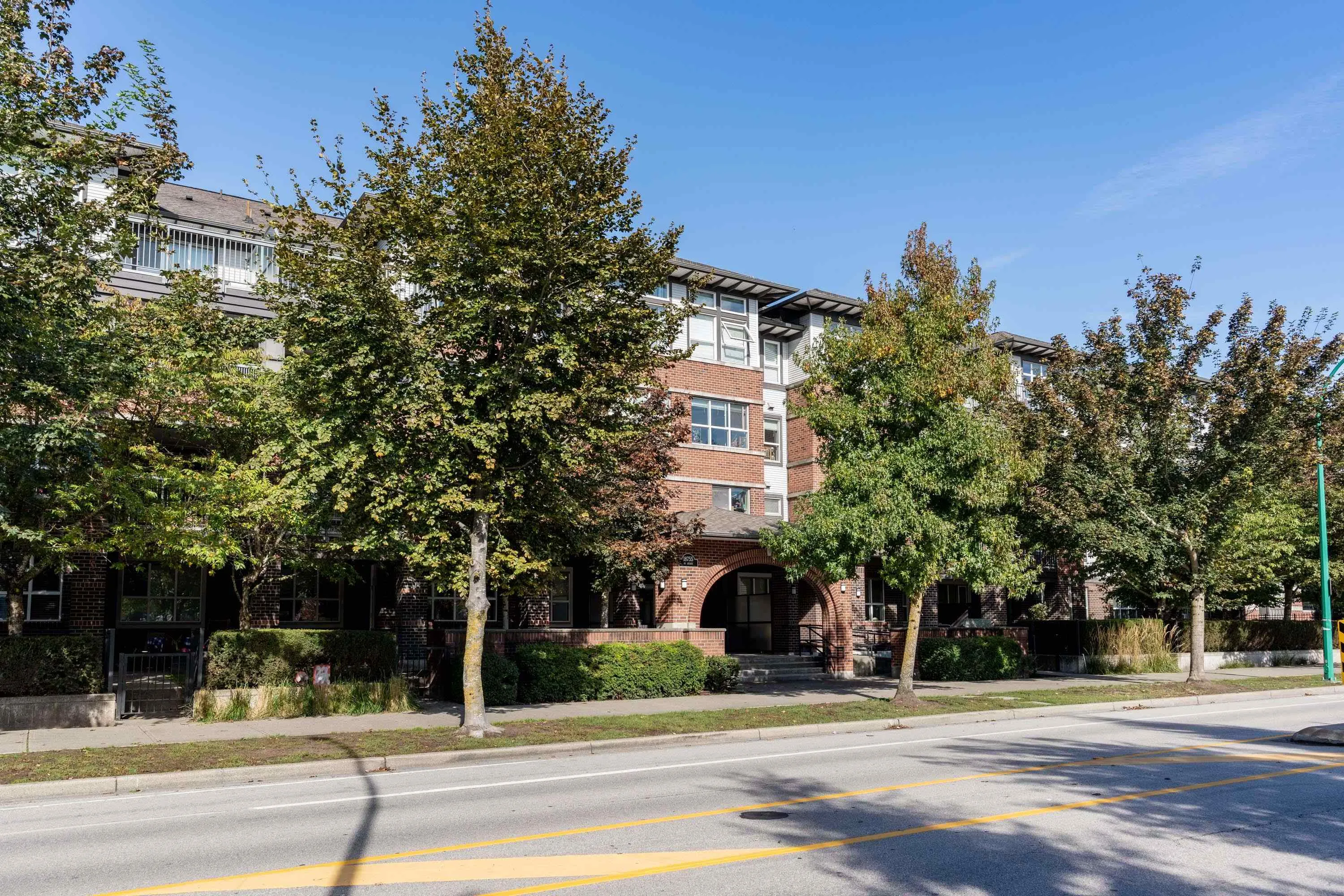 312 18755 68 Avenue