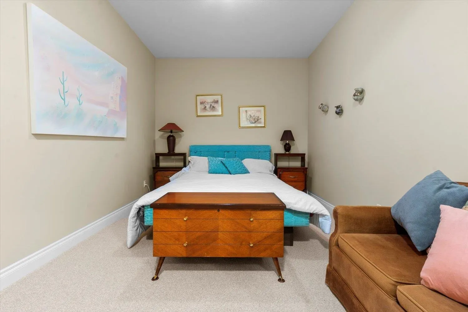 122 8590 Sunrise Drive