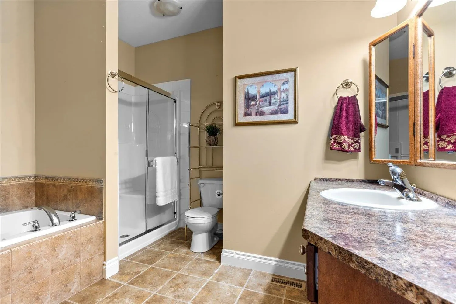 122 8590 Sunrise Drive