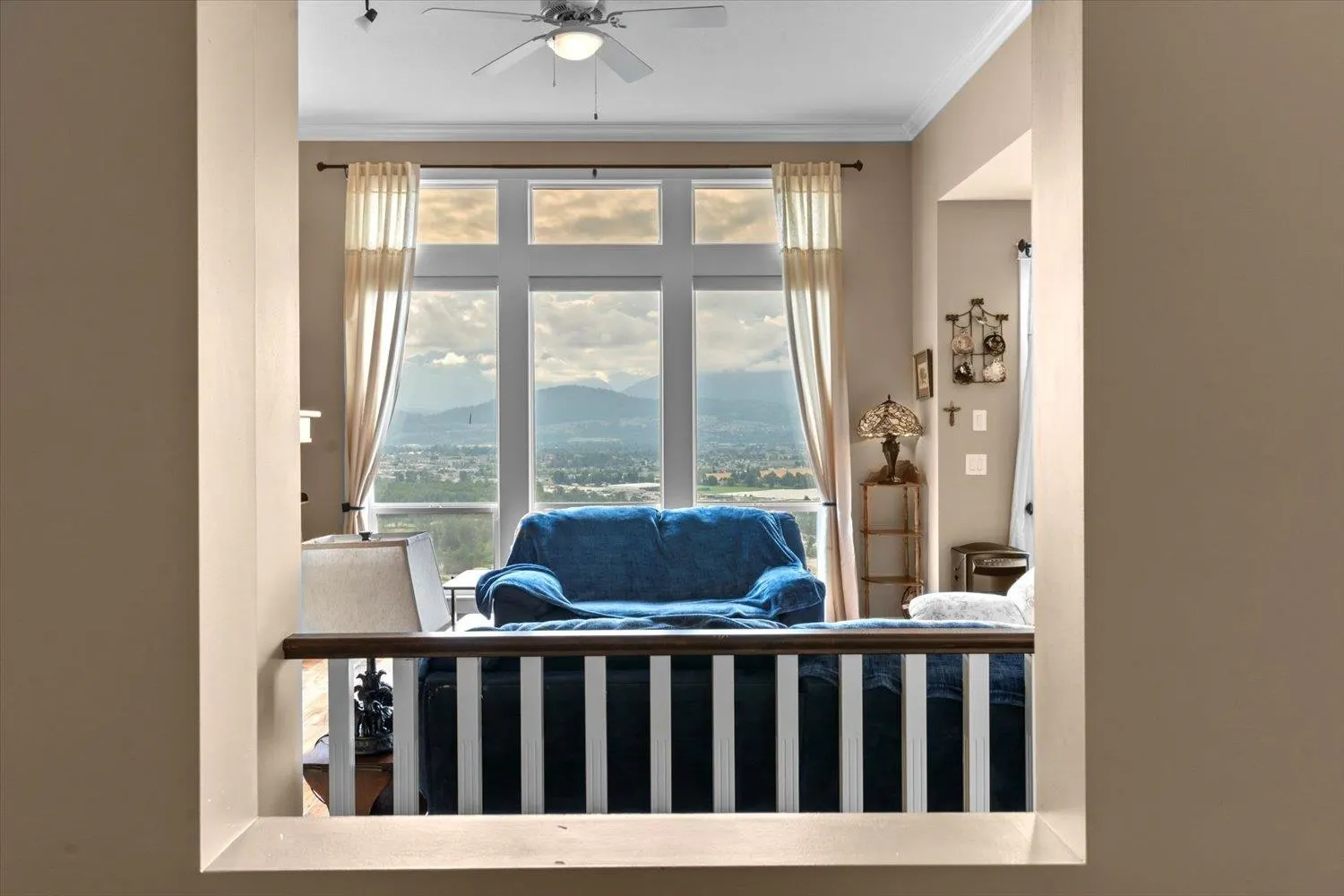 122 8590 Sunrise Drive