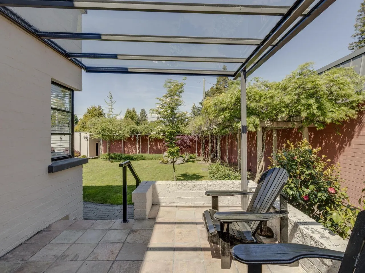 1529 W 33rd Avenue