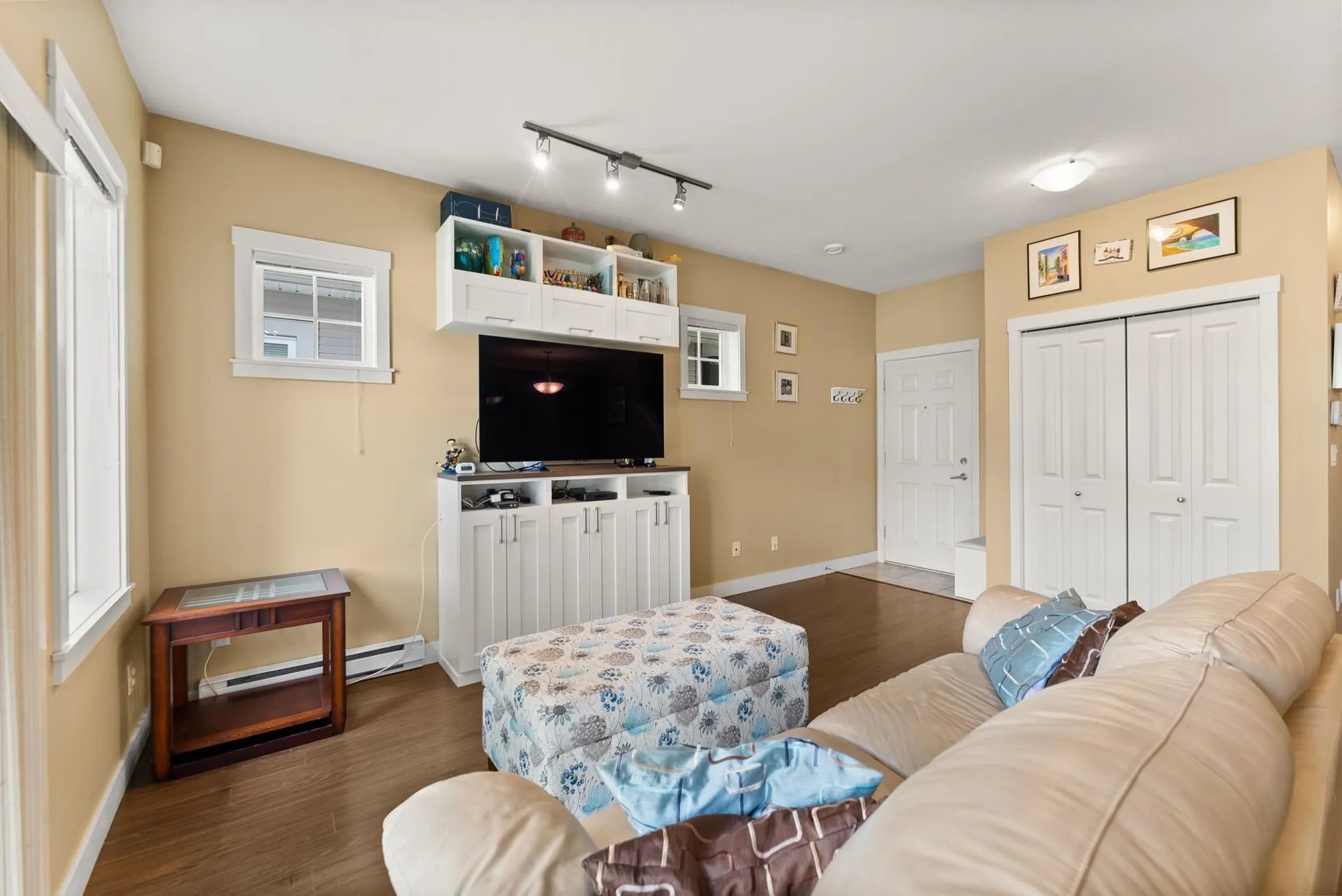 22 11393 Steveston Highway