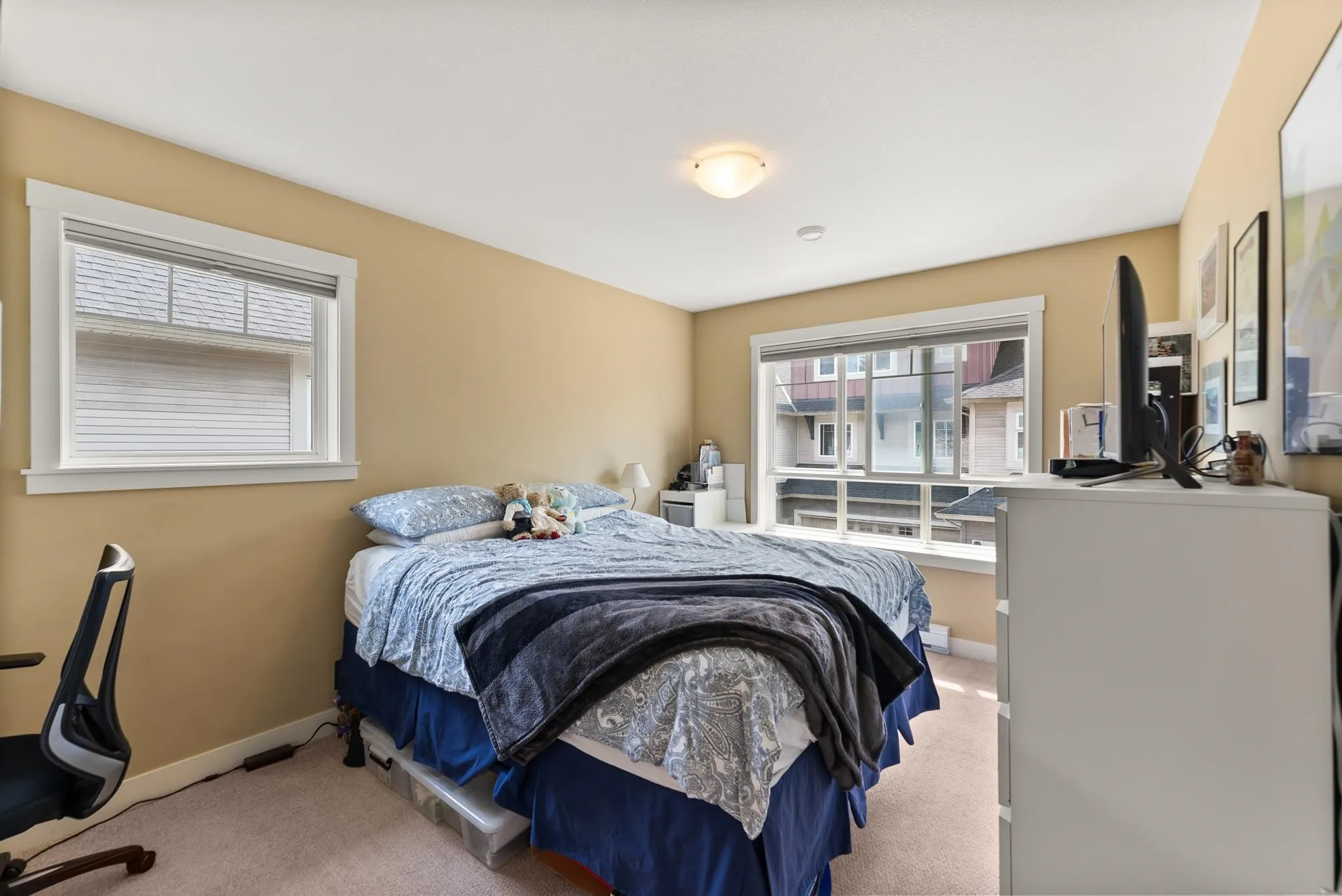 22 11393 Steveston Highway