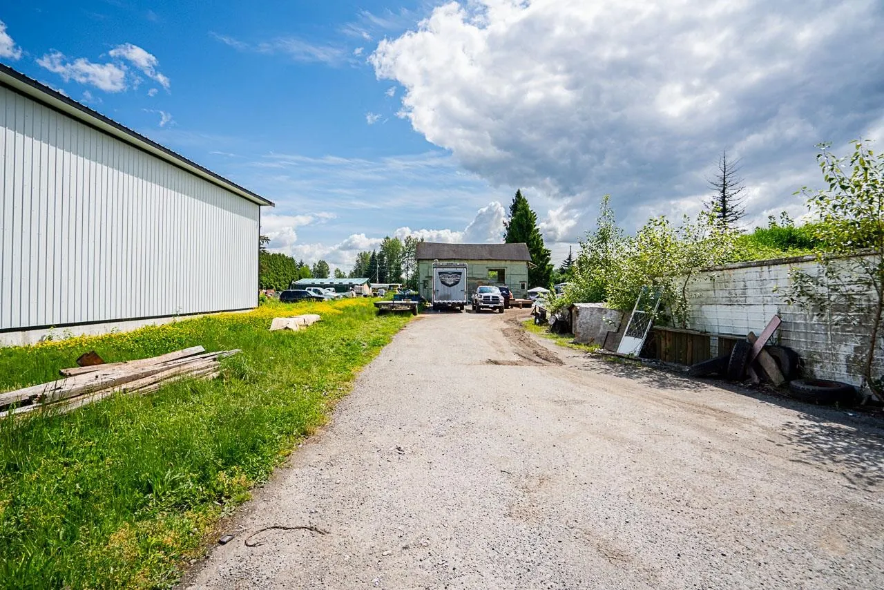 18365 Lougheed Highway