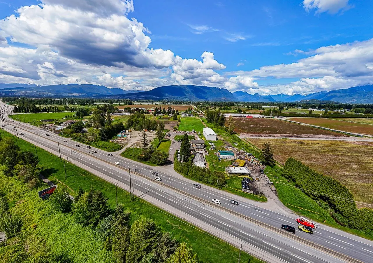 18365 Lougheed Highway