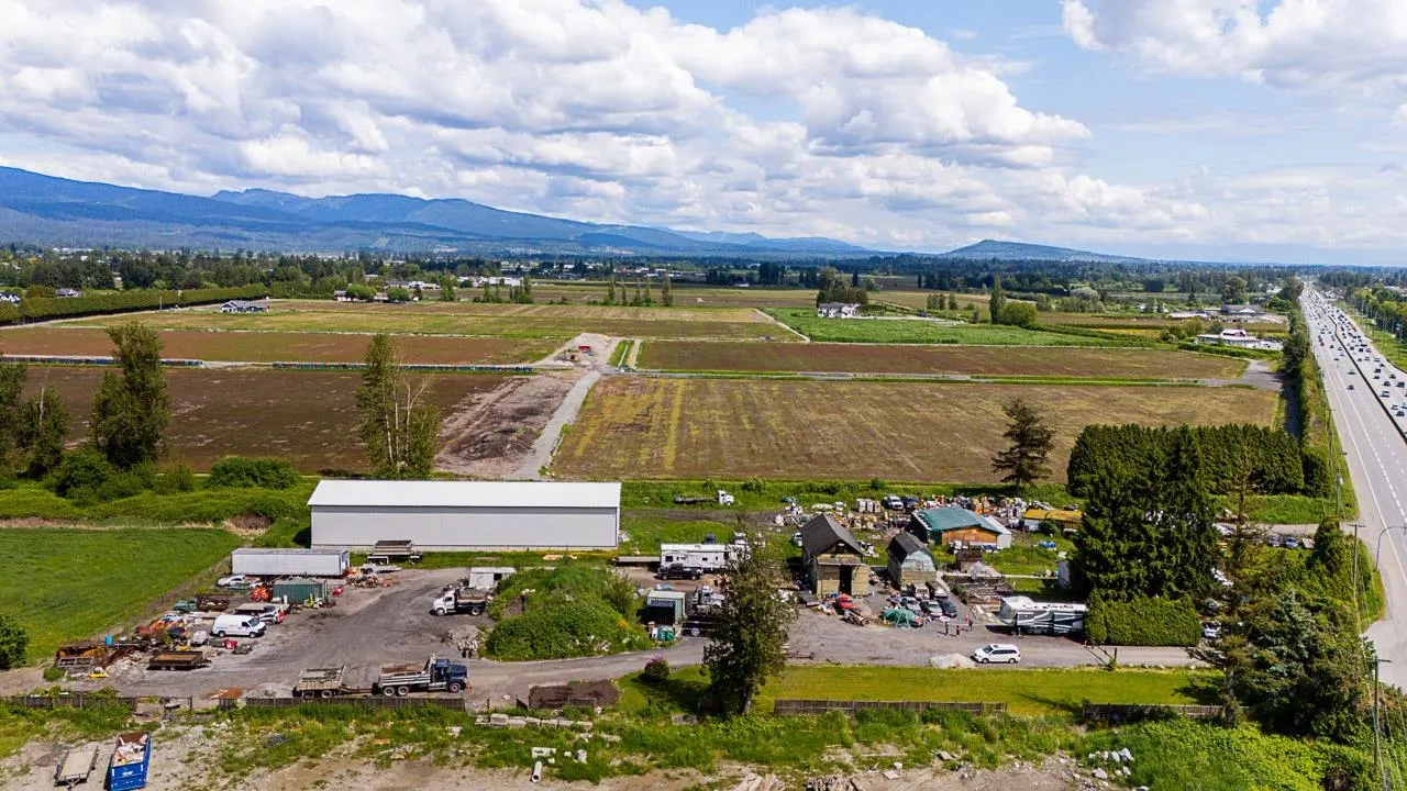 18365 Lougheed Highway