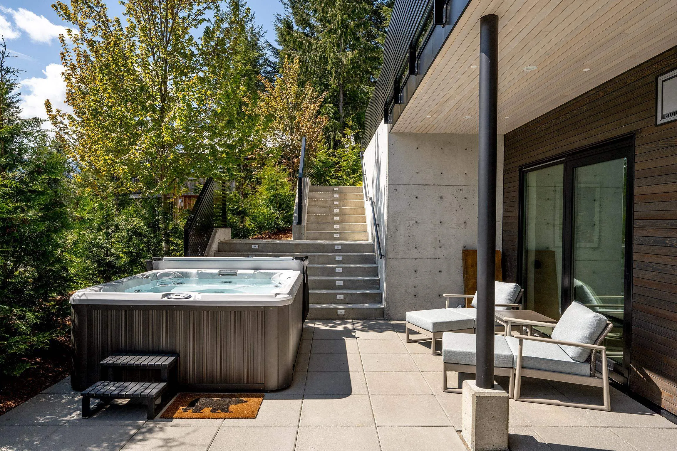 8504 Drifter Way