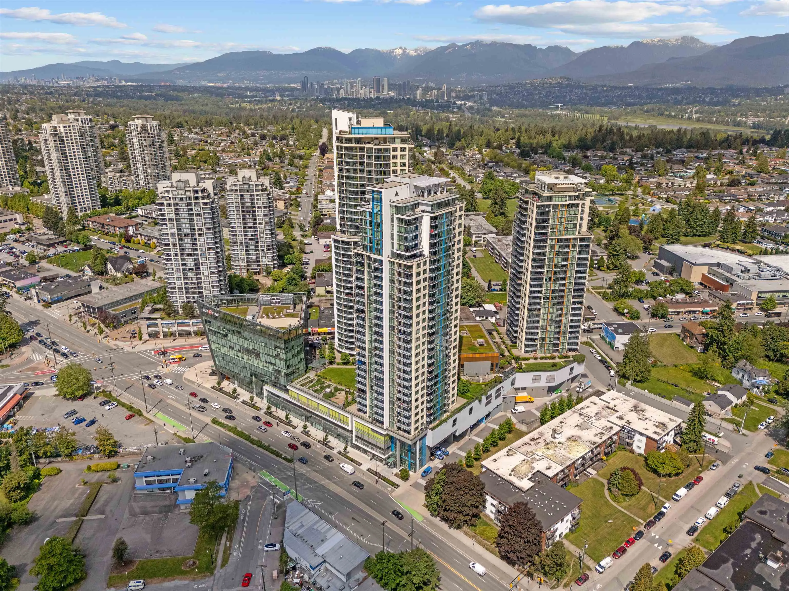 802 7388 Kingsway