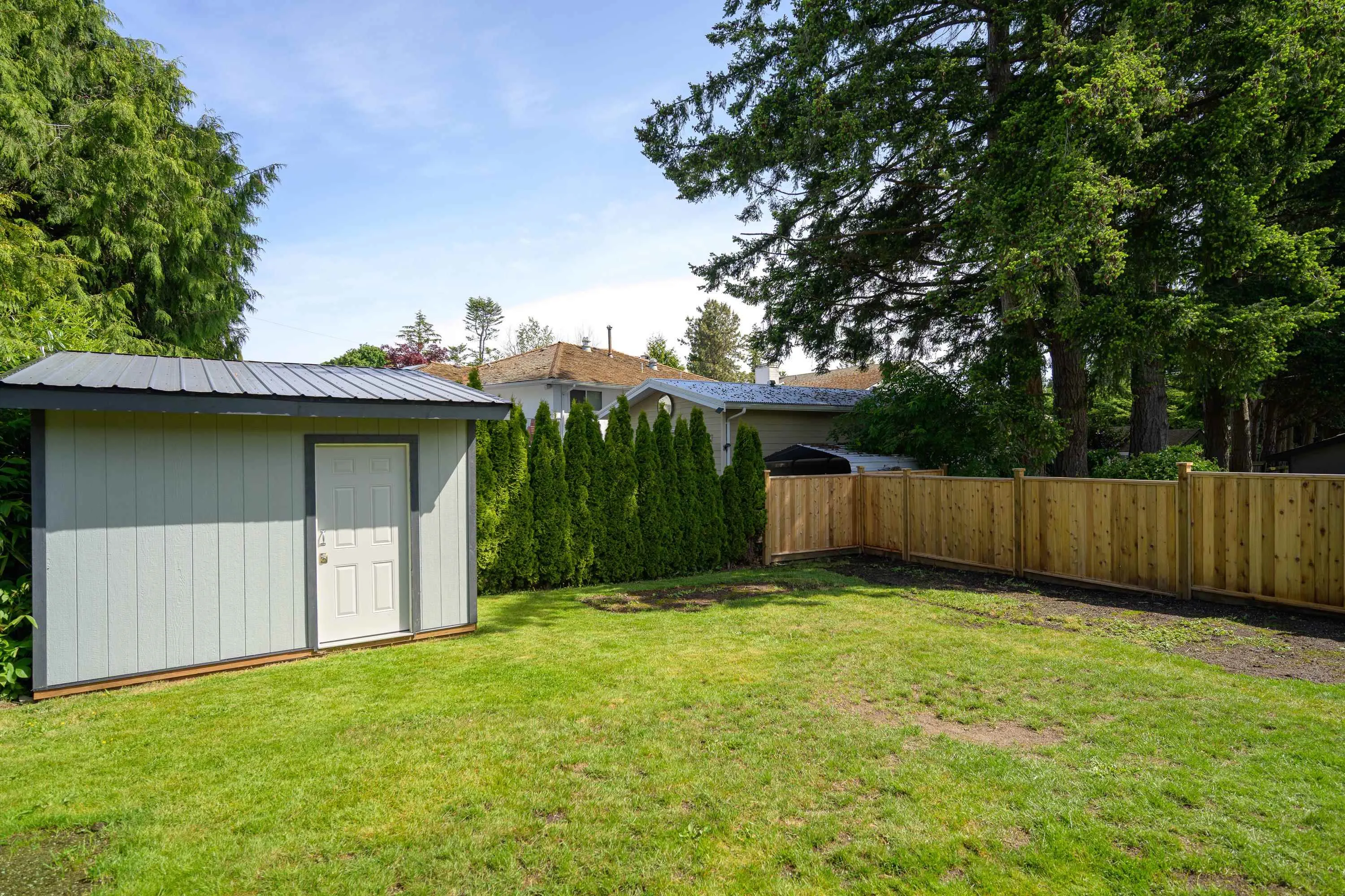 5153 Cliff Drive