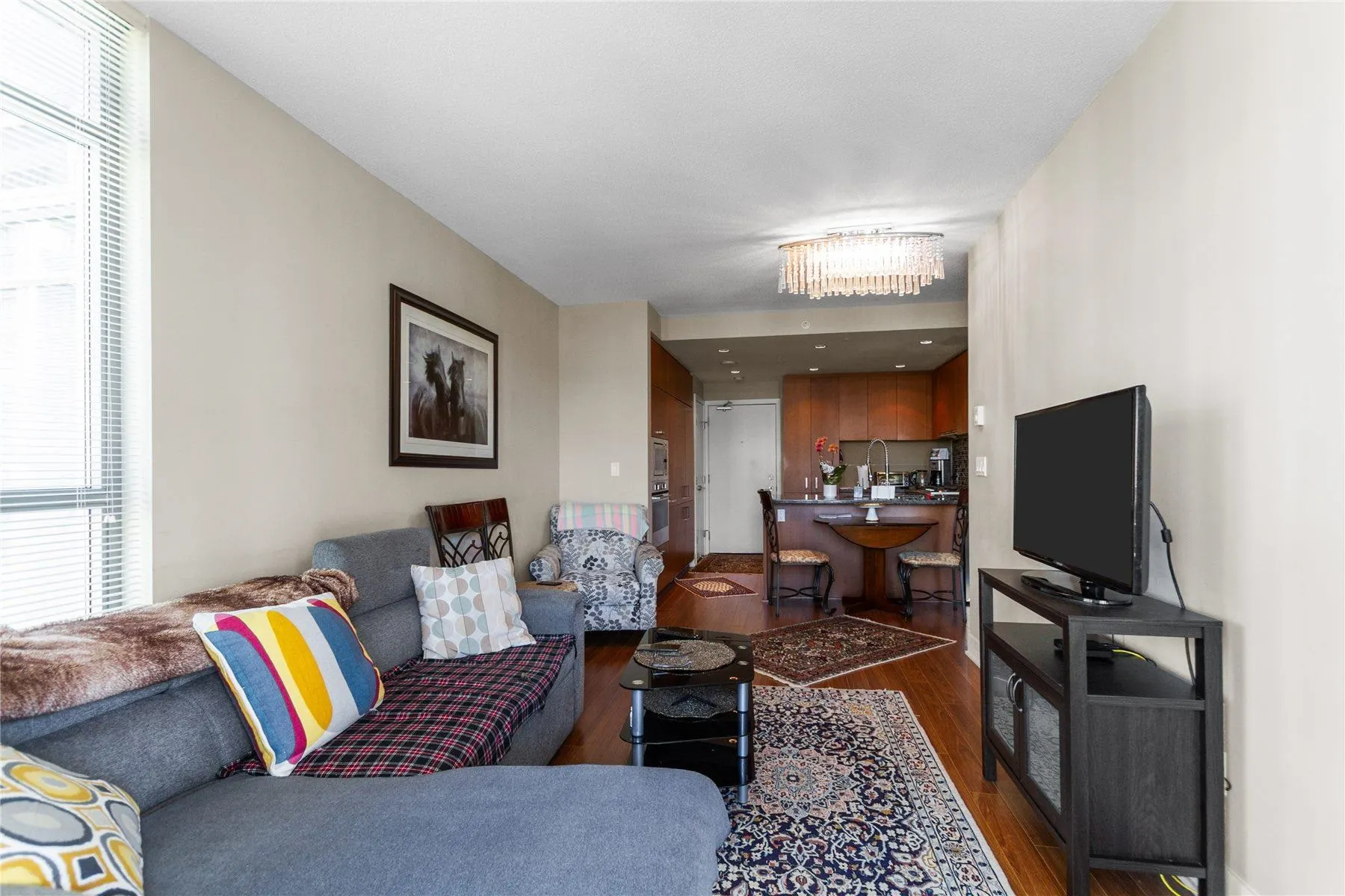 2301 3008 Glen Drive