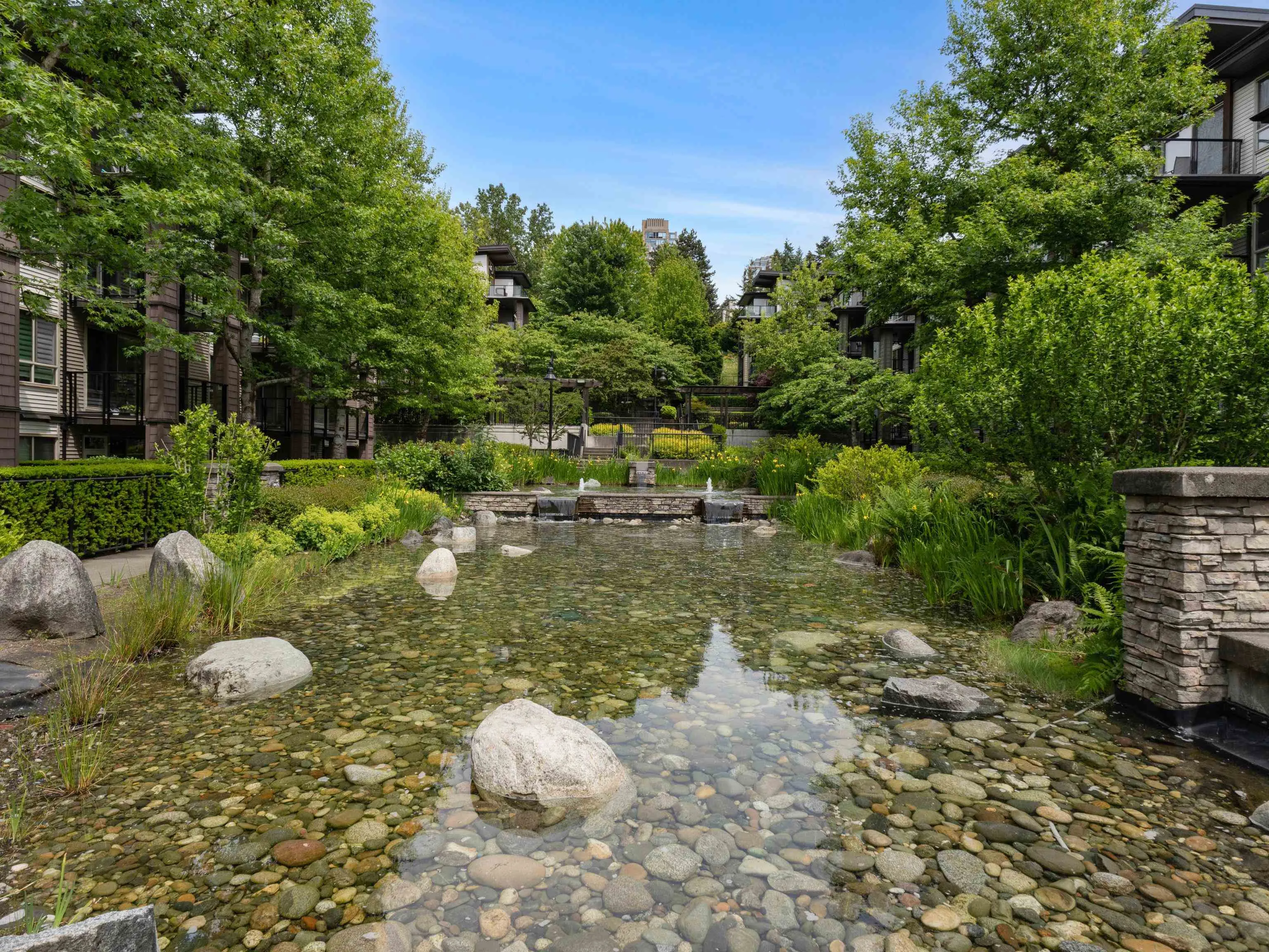 208 7428 Byrnepark Walk