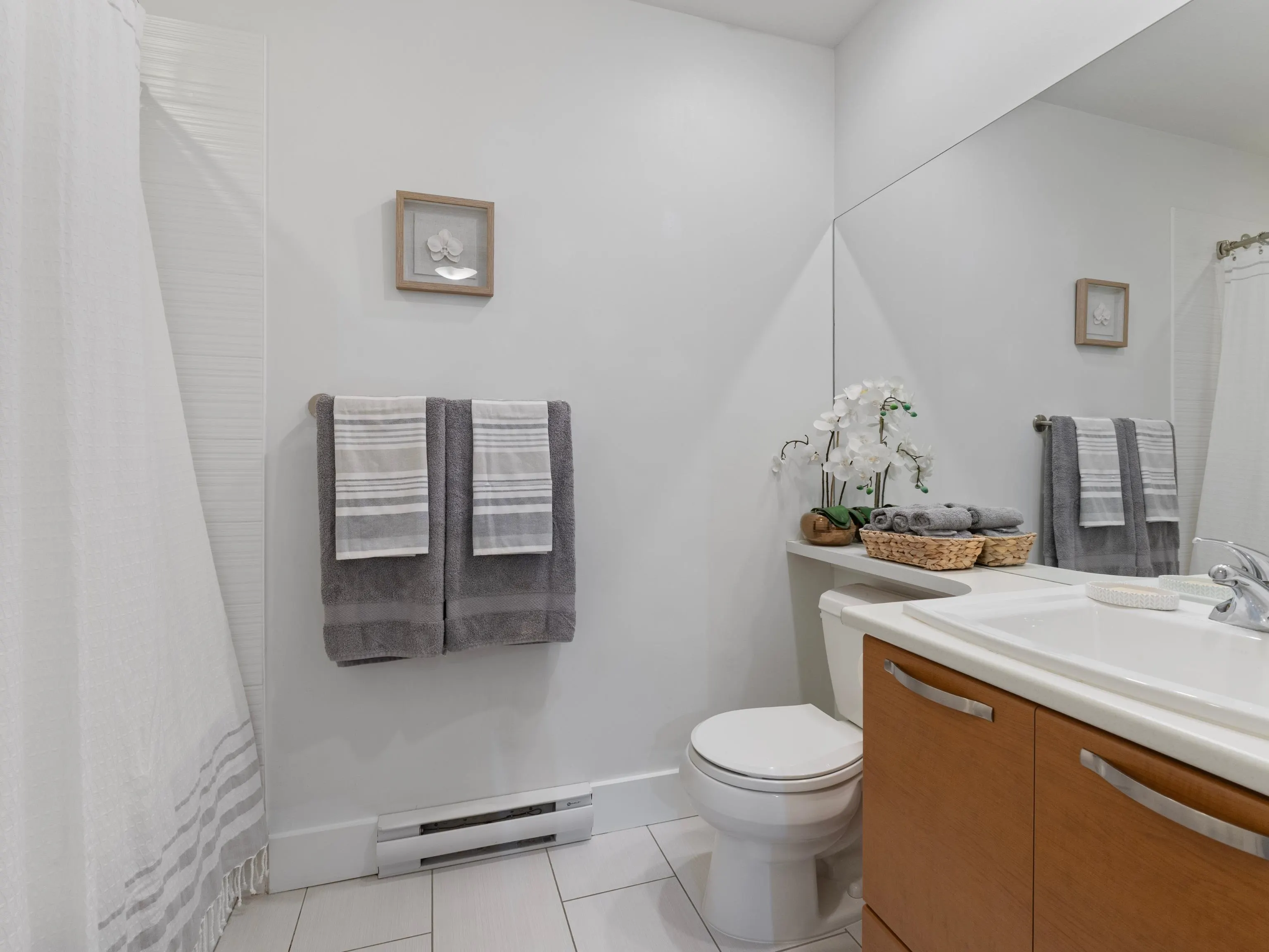 208 7428 Byrnepark Walk