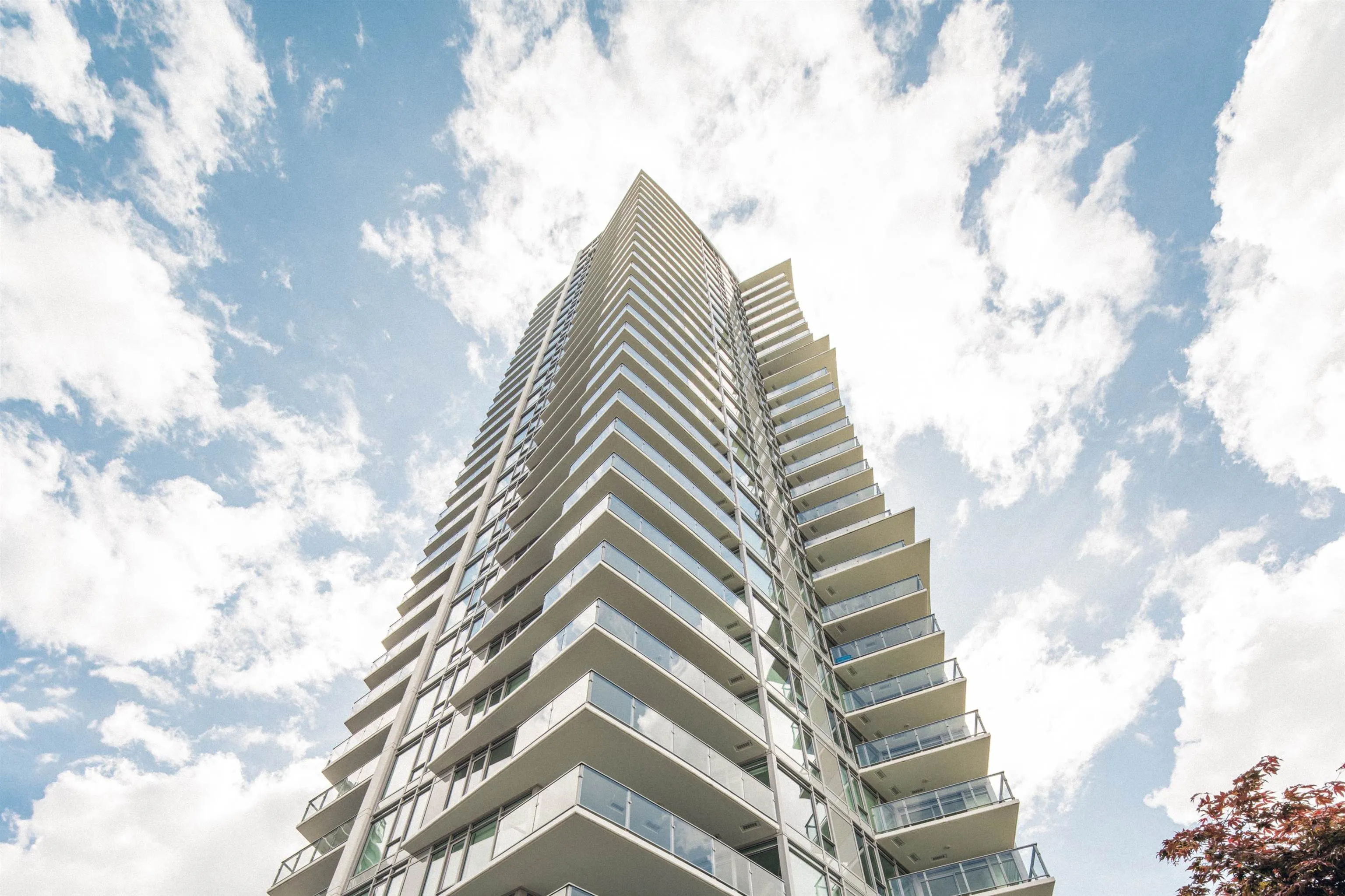1306 7683 Park Crescent
