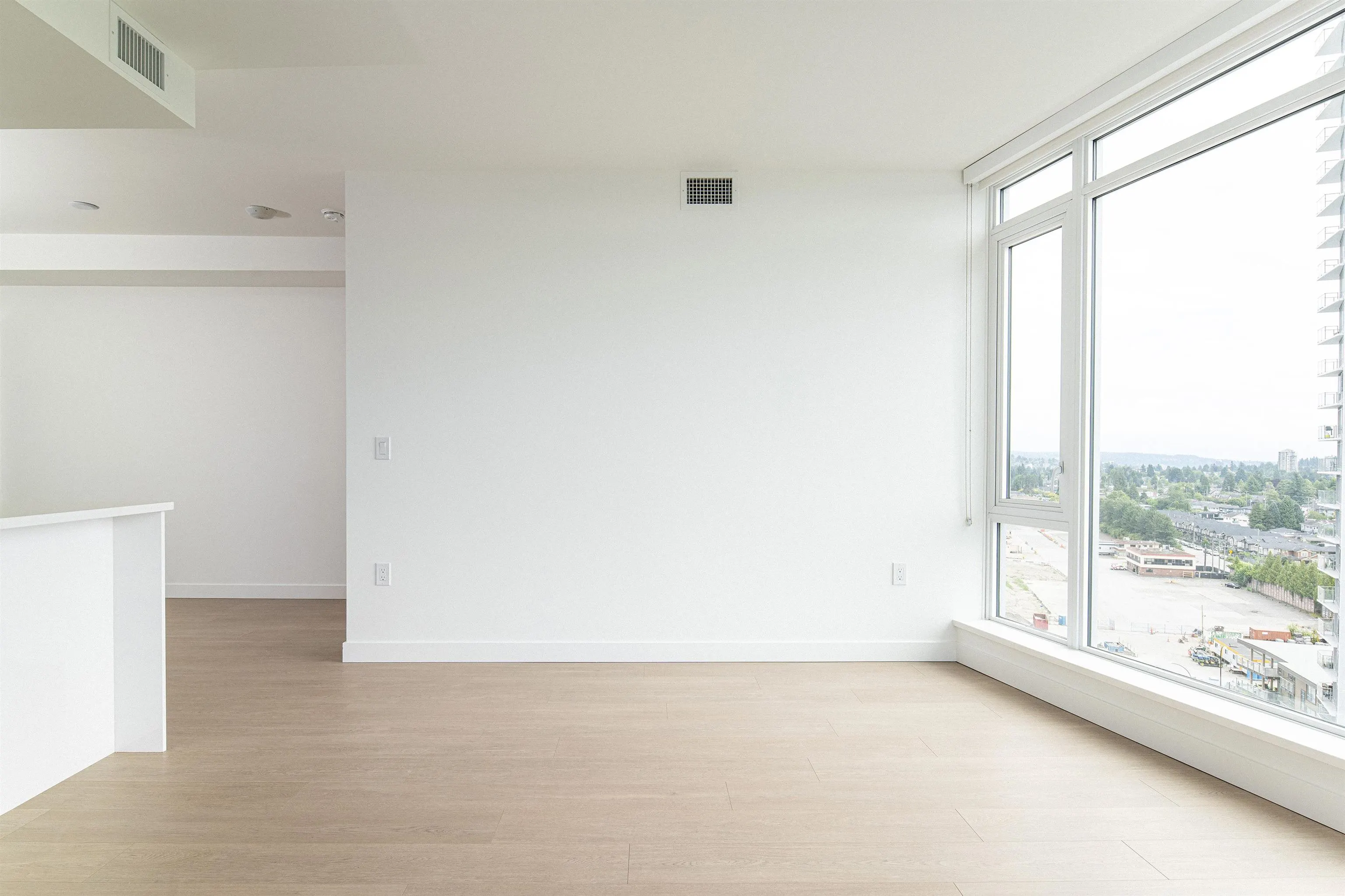 1306 7683 Park Crescent
