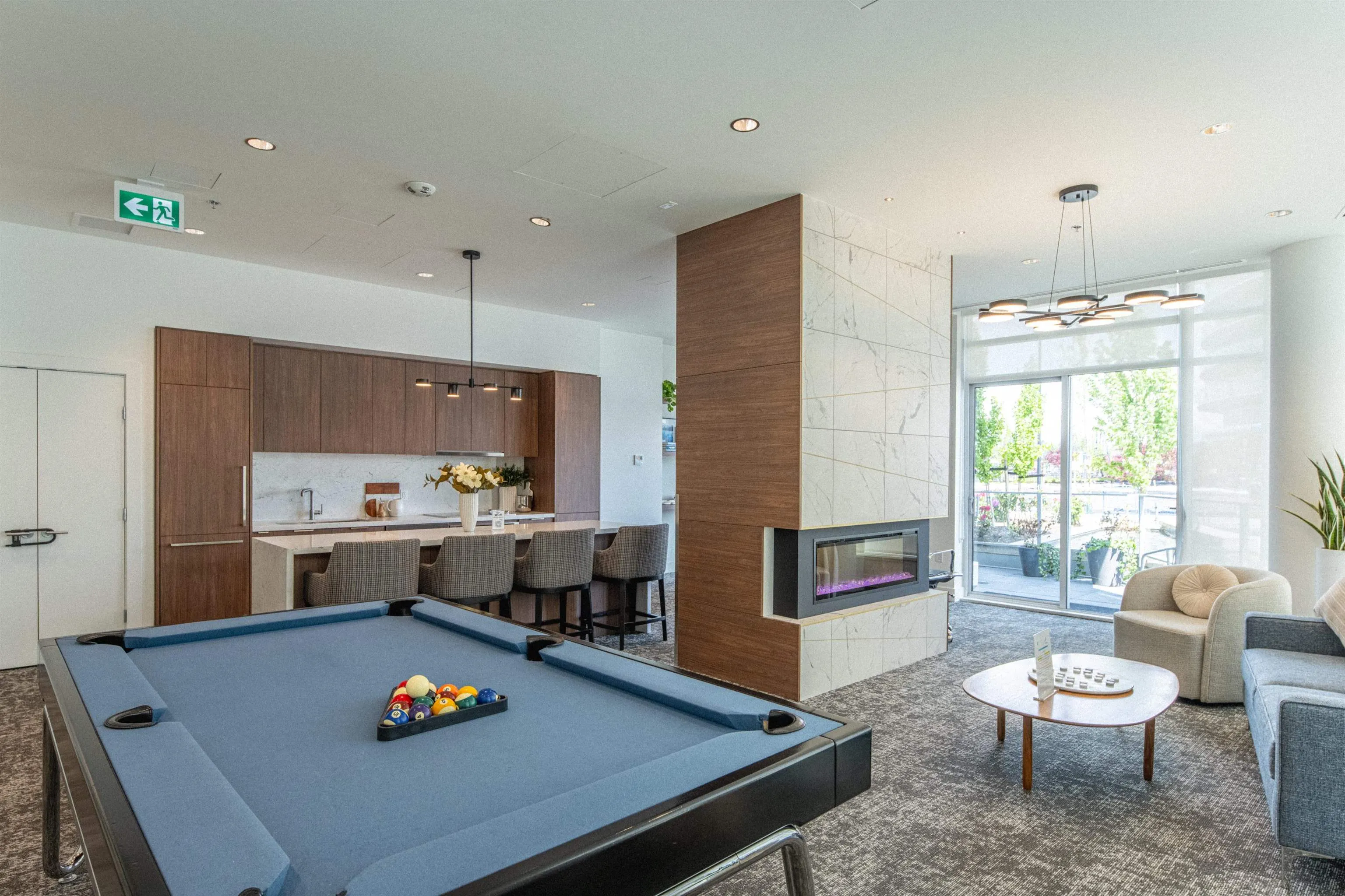 1306 7683 Park Crescent