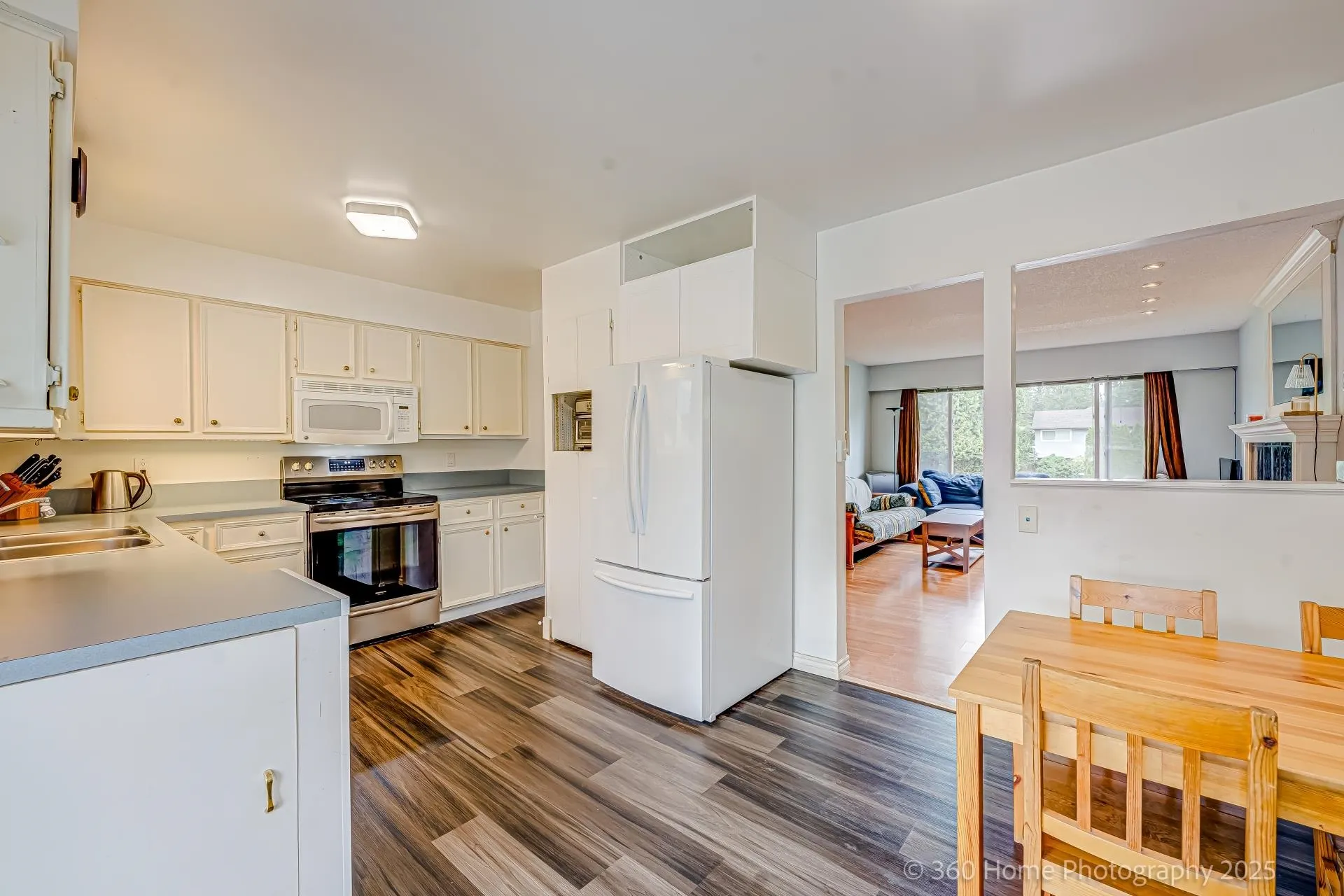 3958 Coast Meridian Road
