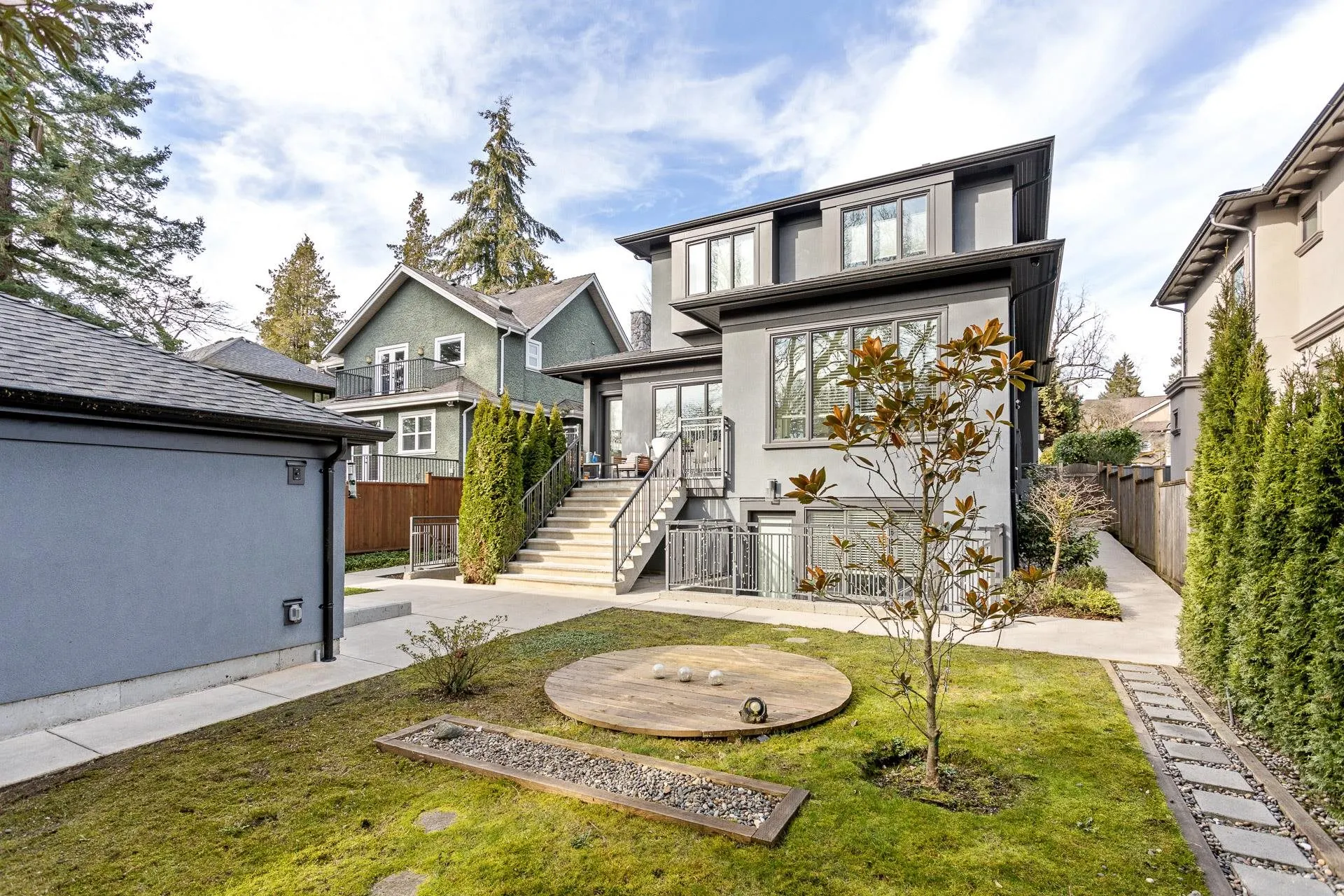 3726 W 35th Avenue