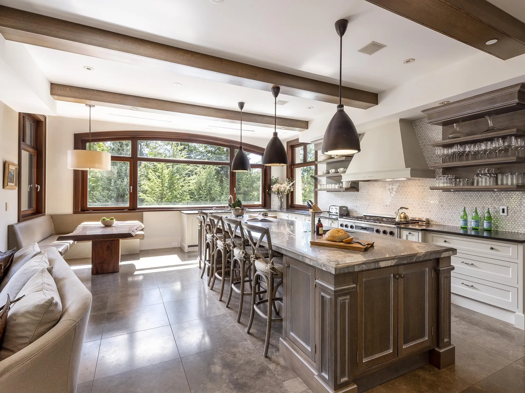 2286 Nordic Drive