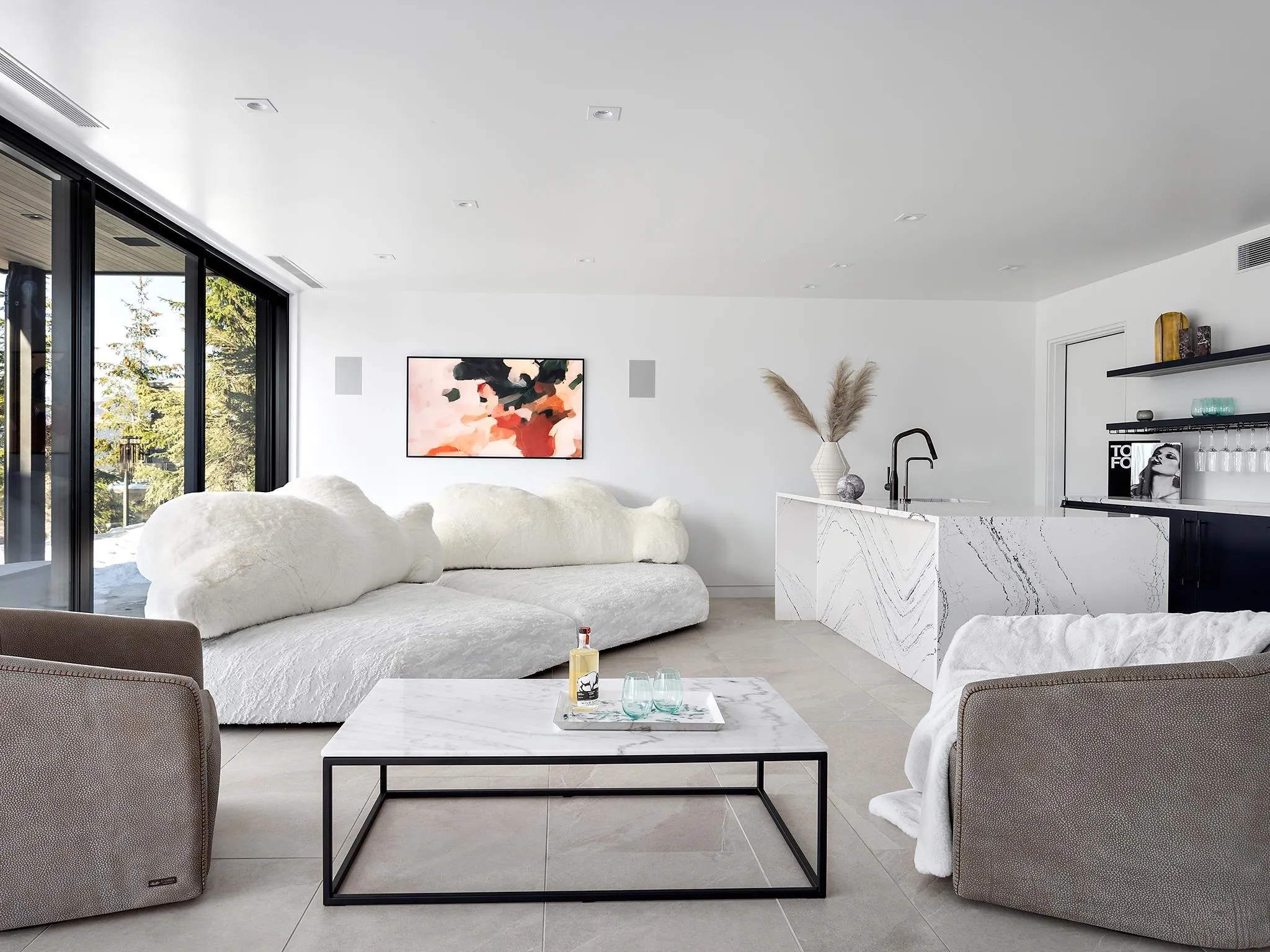 3824 Sunridge Drive