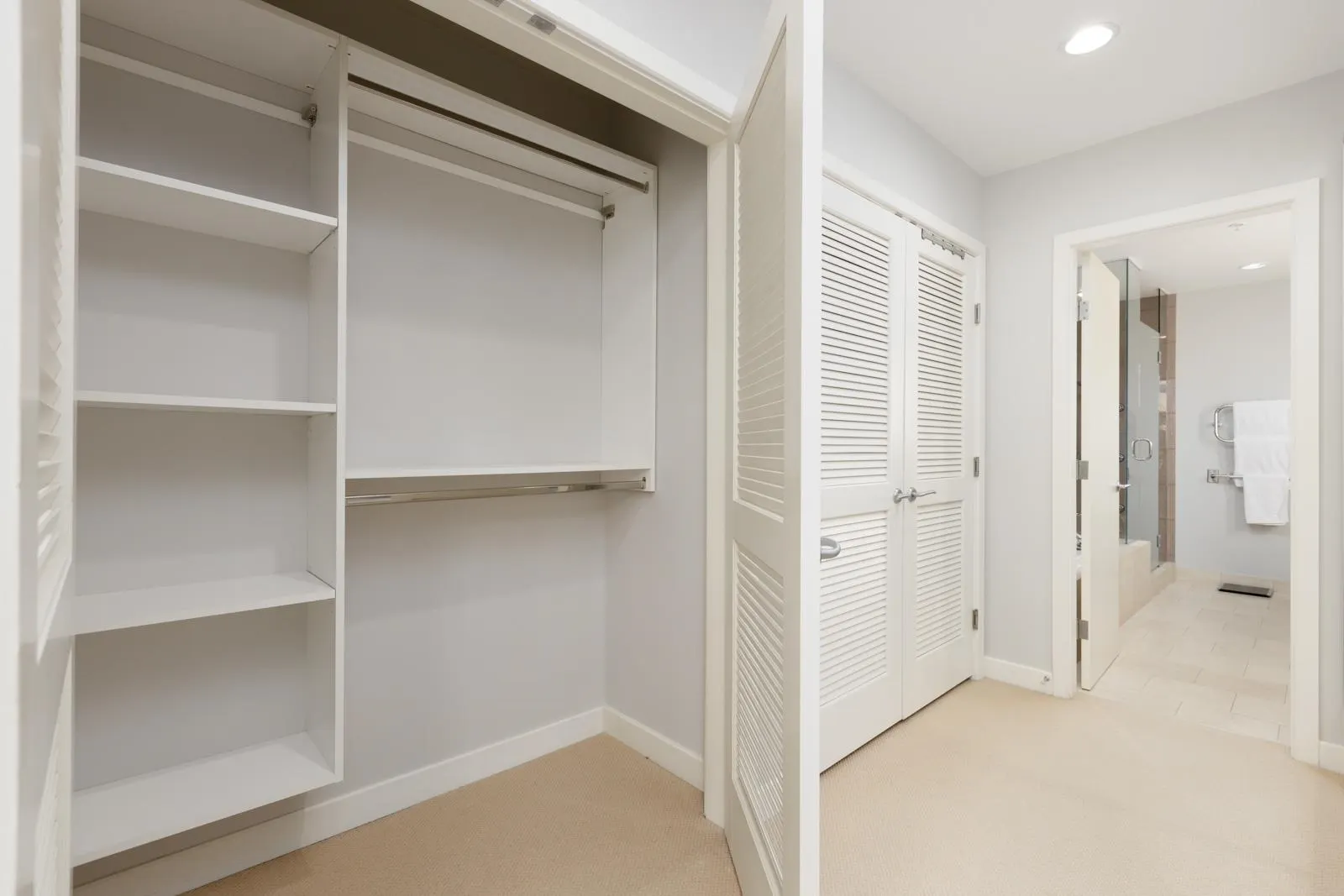 TH24 328 Jervis Mews