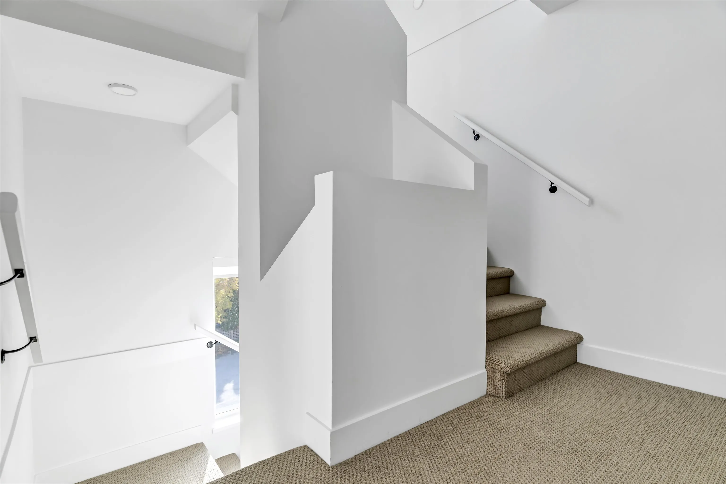 114 1306 Laval Square
